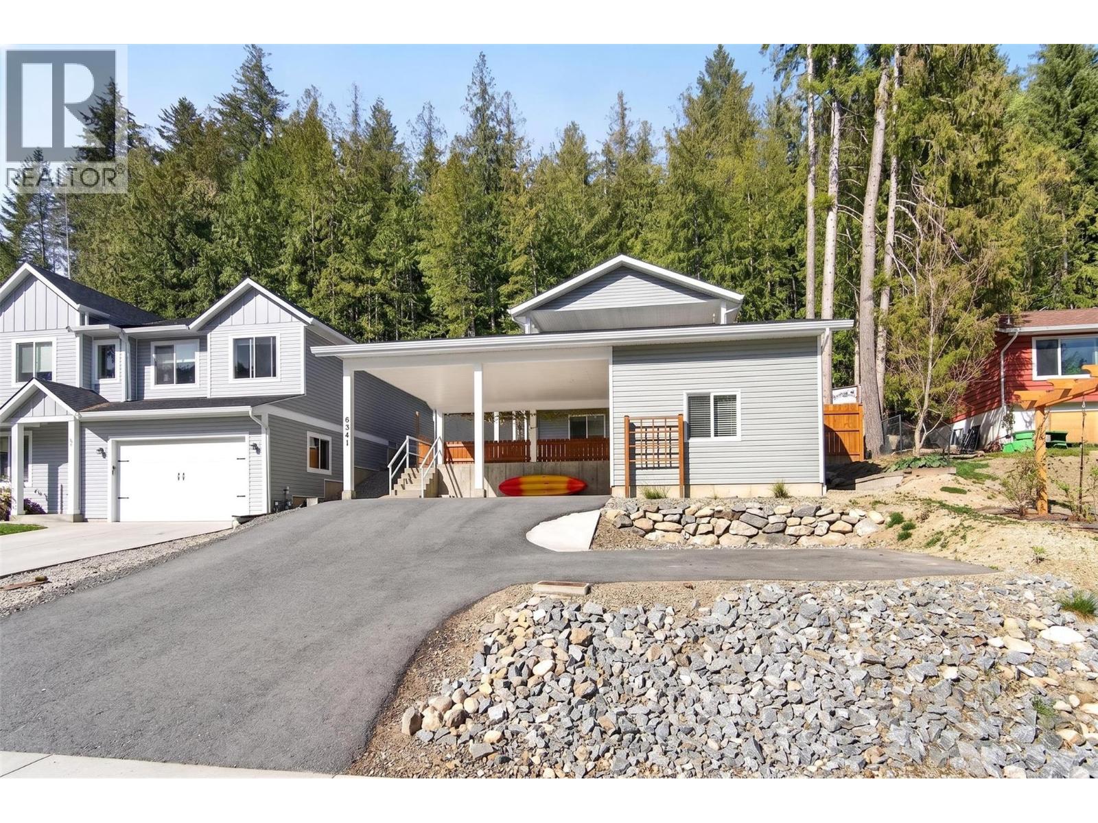 6841 46 Street NE - 55