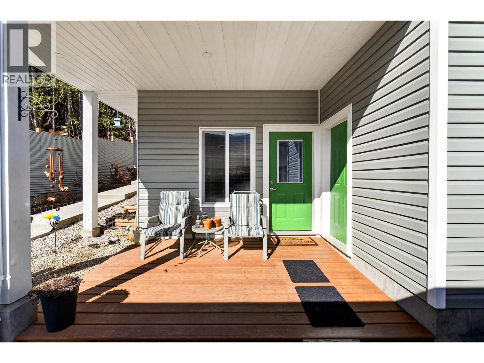 6841 46 Street NE - 63