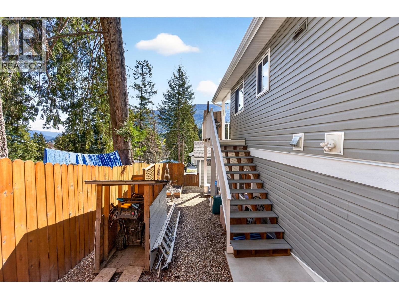 6841 46 Street NE - 69