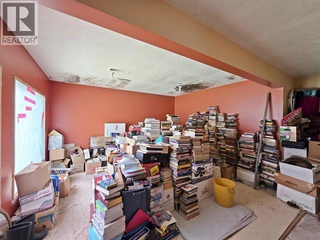 4633-4651 BARKERVILLE HIGHWAY - 22