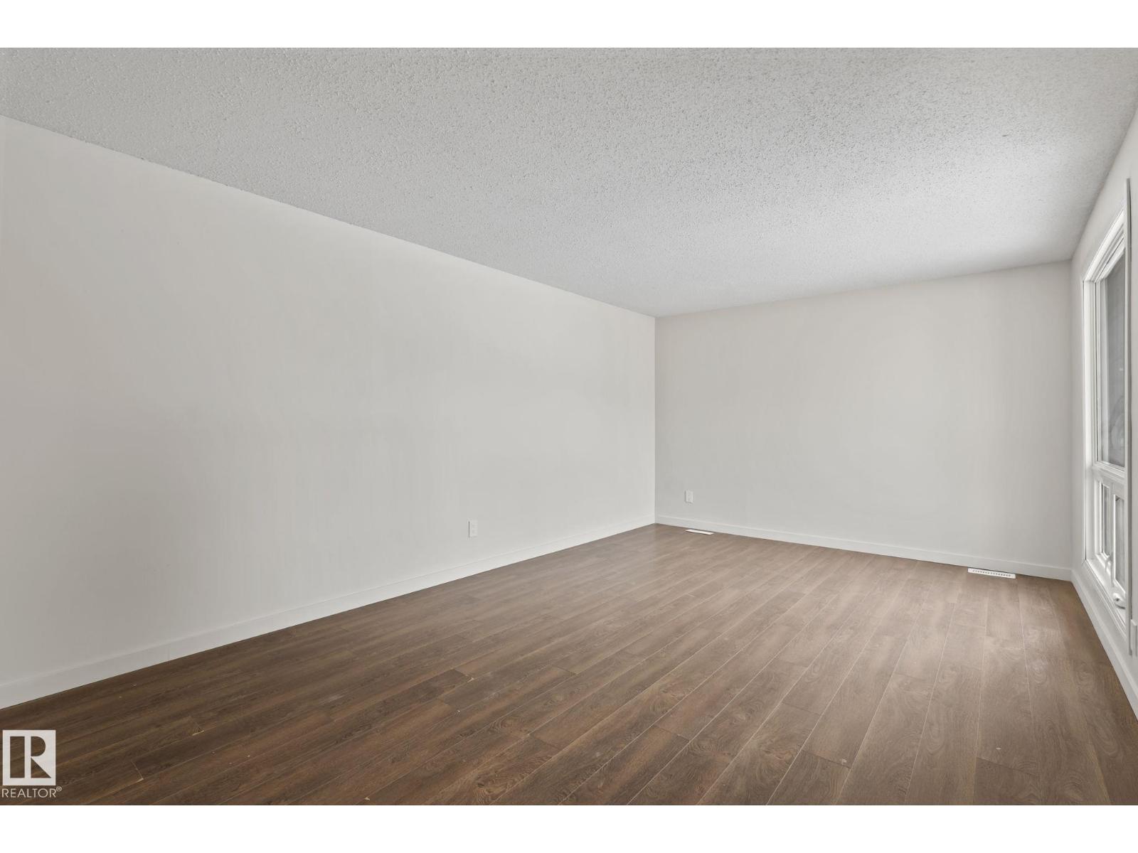 18124 68Ave NW, Edmonton