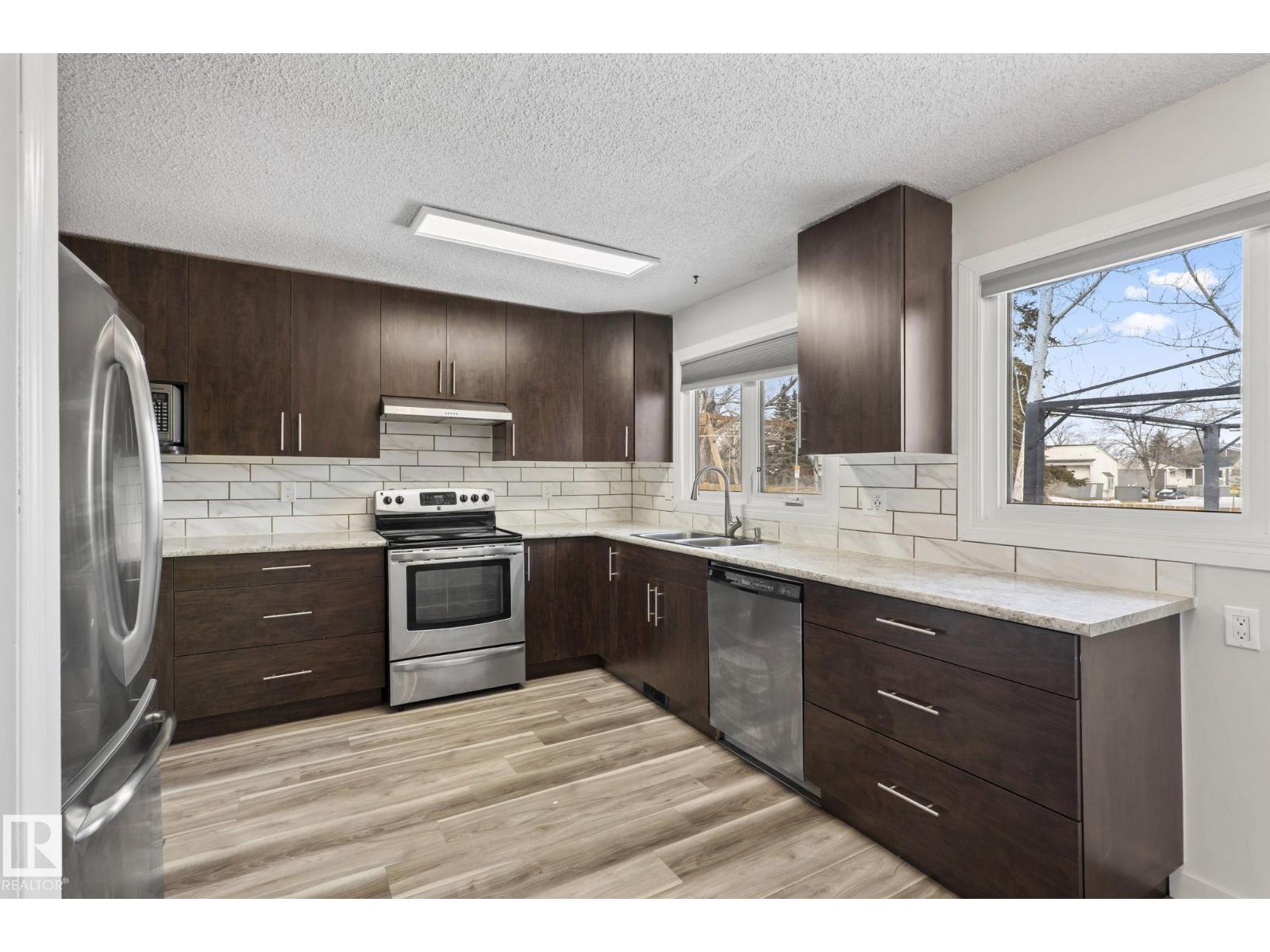 18124 68Ave NW, Edmonton
