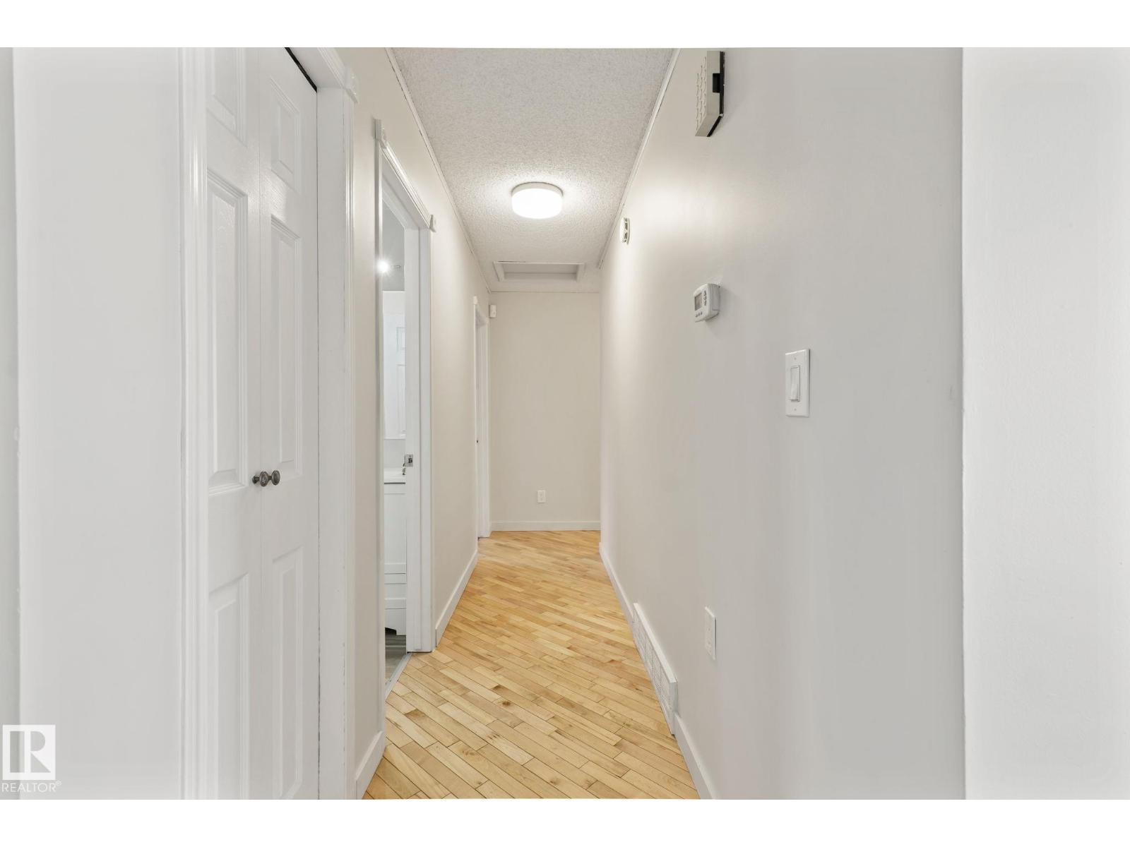 18124 68Ave NW, Edmonton