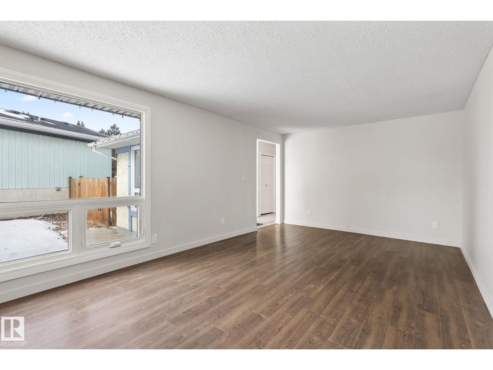 18124 68Ave NW, Edmonton