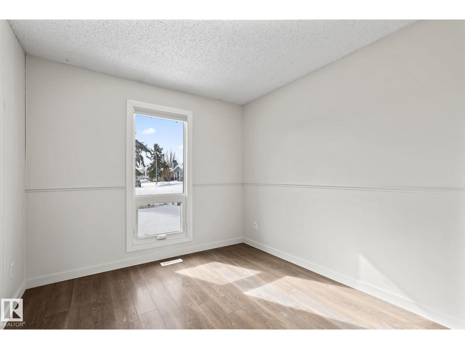 18124 68Ave NW, Edmonton