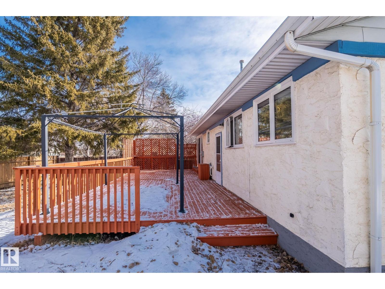 18124 68Ave NW, Edmonton