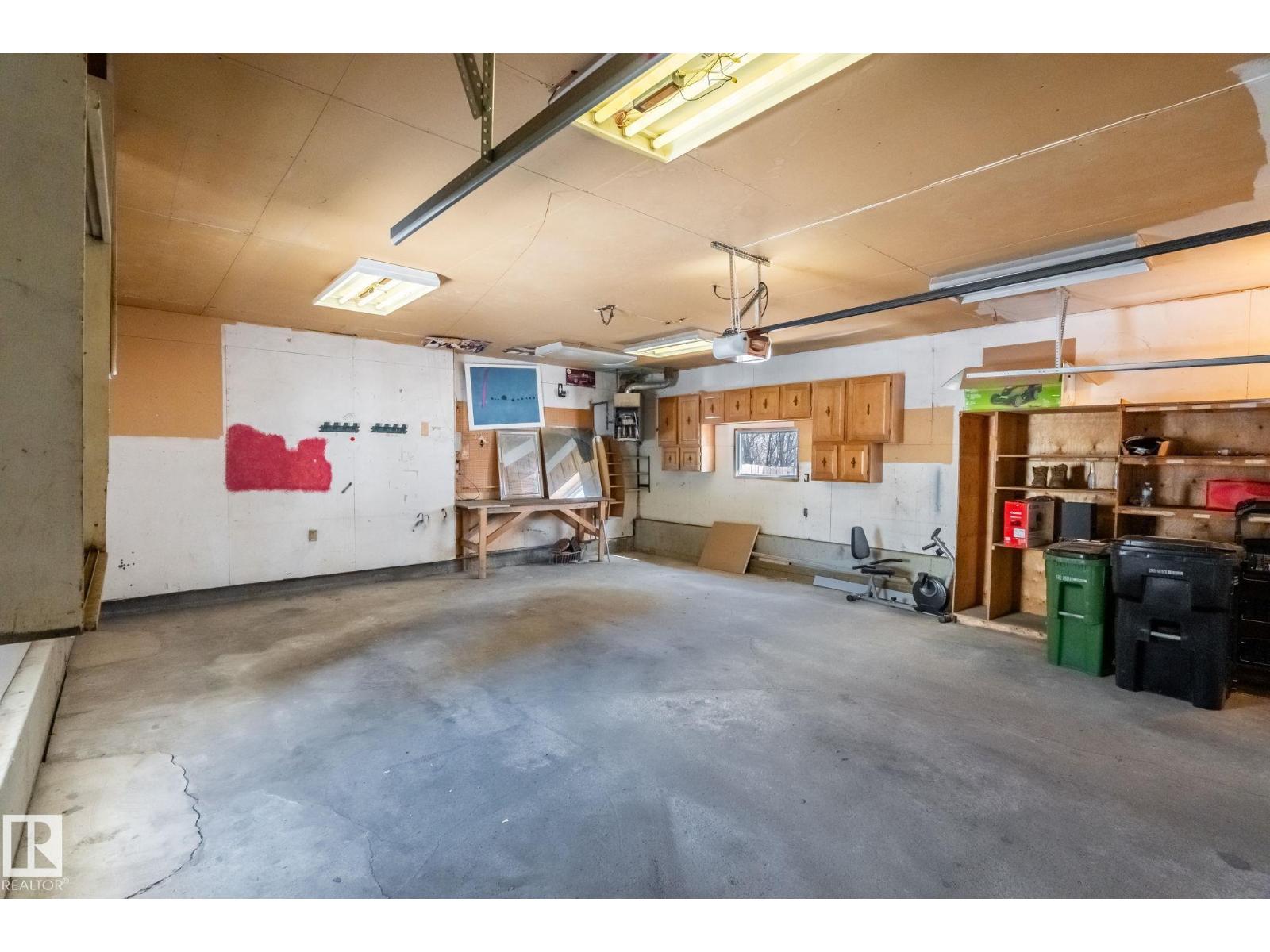 18124 68Ave NW, Edmonton