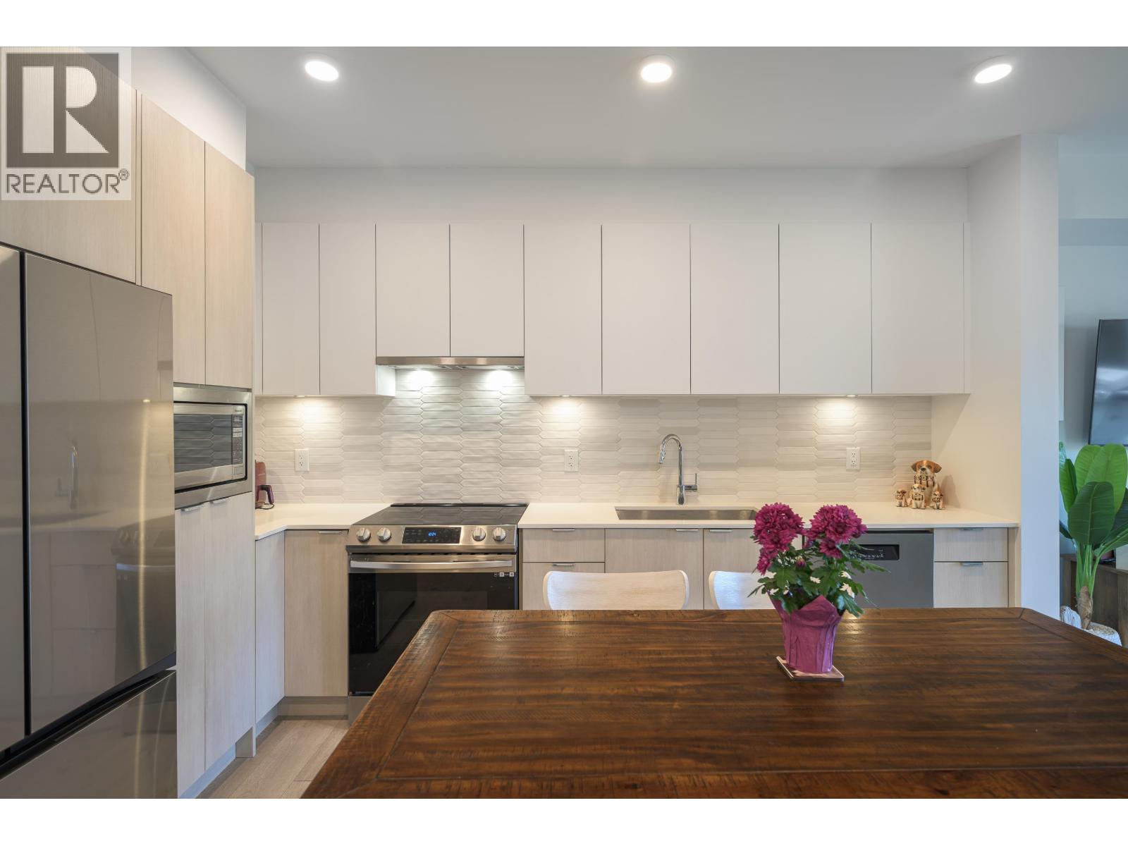 #107-2499 RABBIT Drive, Tsawwassen