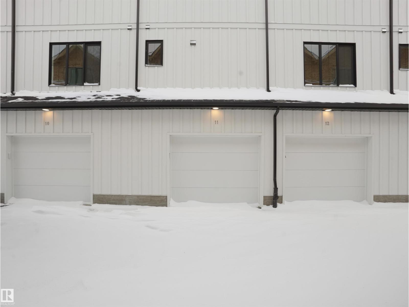 #11 29 AIRPORT RD NW, Edmonton