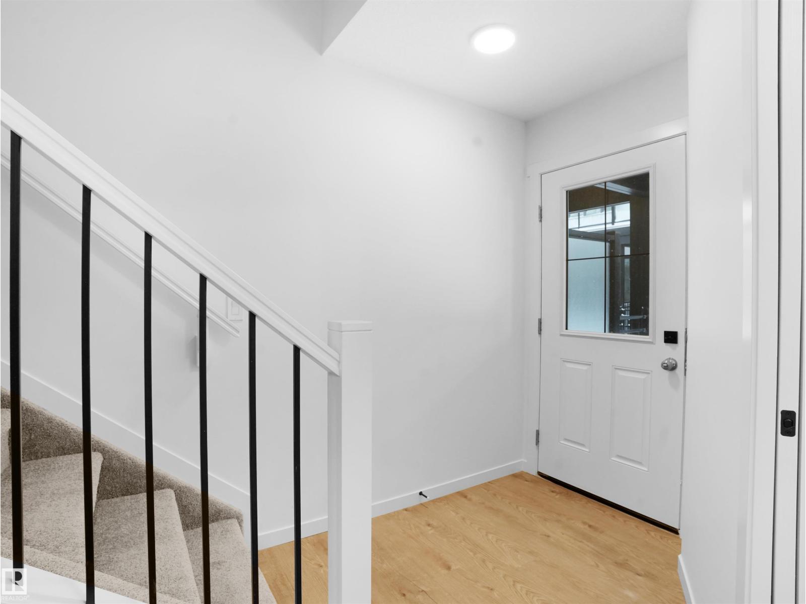 #11 29 AIRPORT RD NW, Edmonton