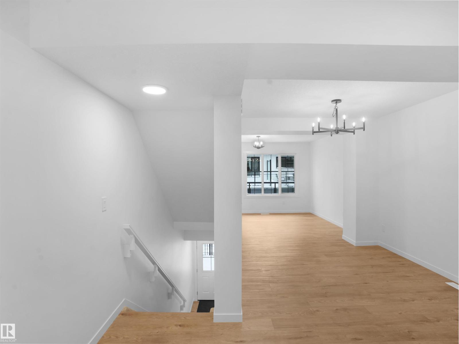 #11 29 AIRPORT RD NW, Edmonton