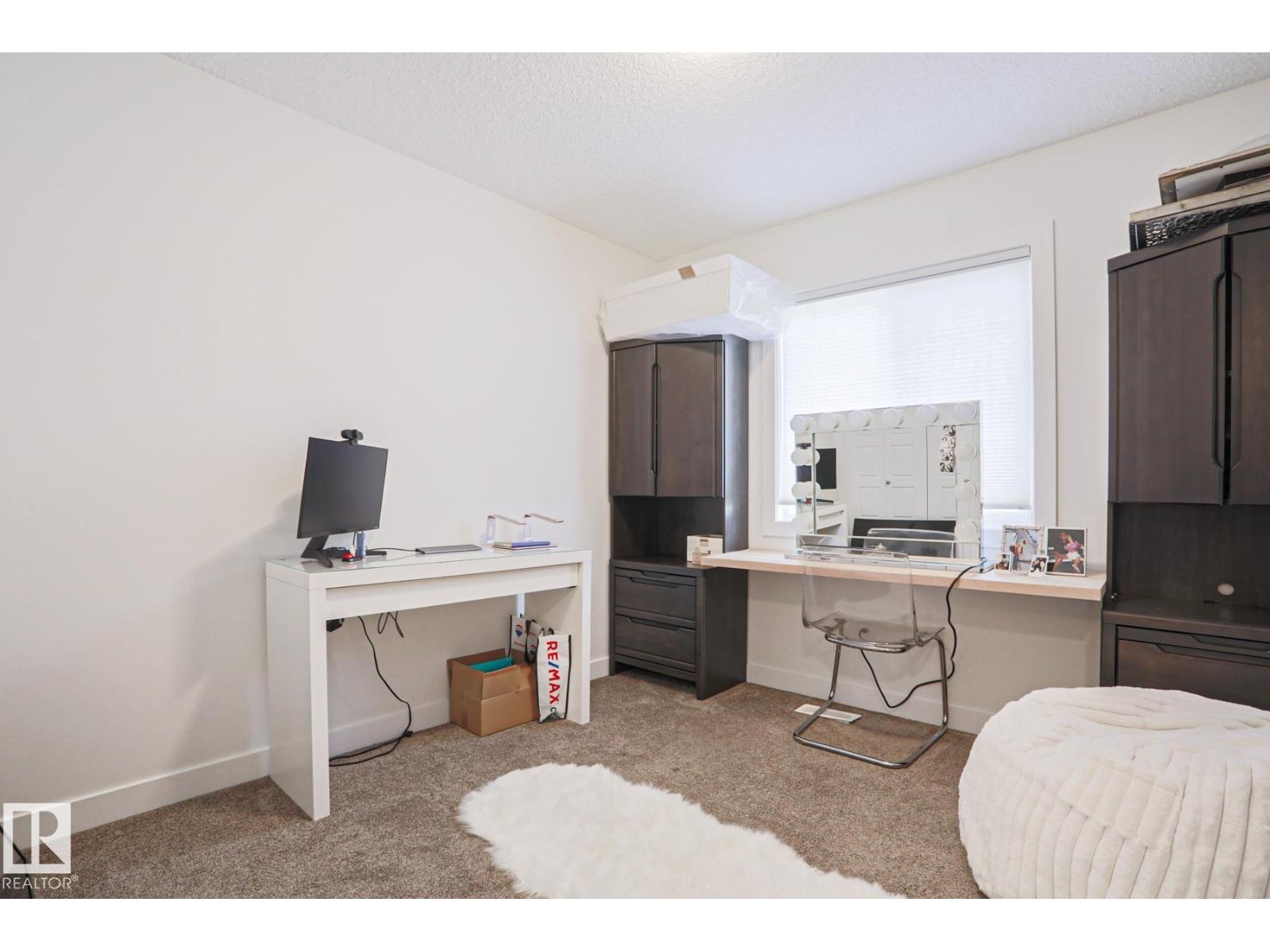 #33 16903 68 ST NW, Edmonton