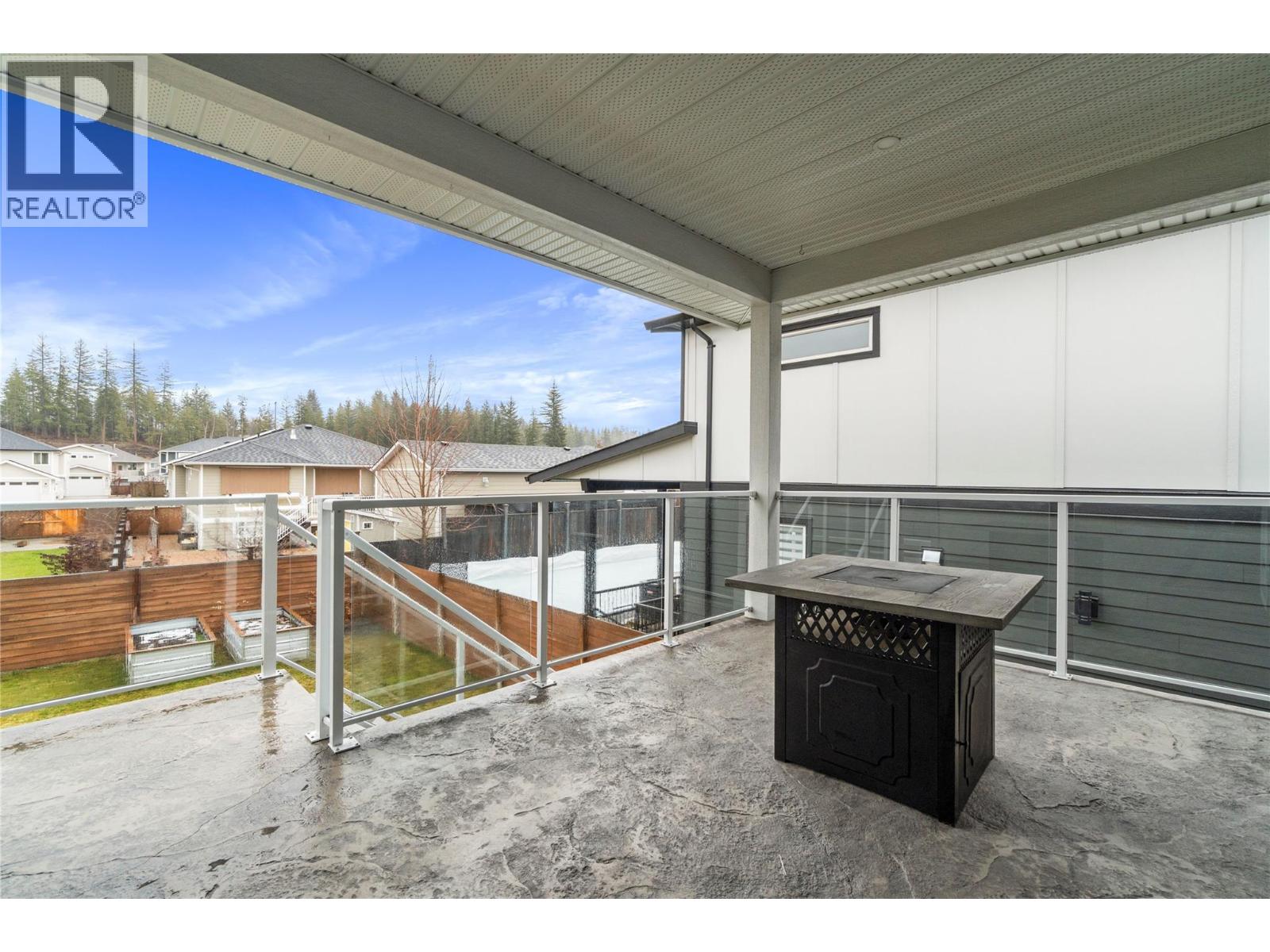 2251 14 Avenue SE - 12