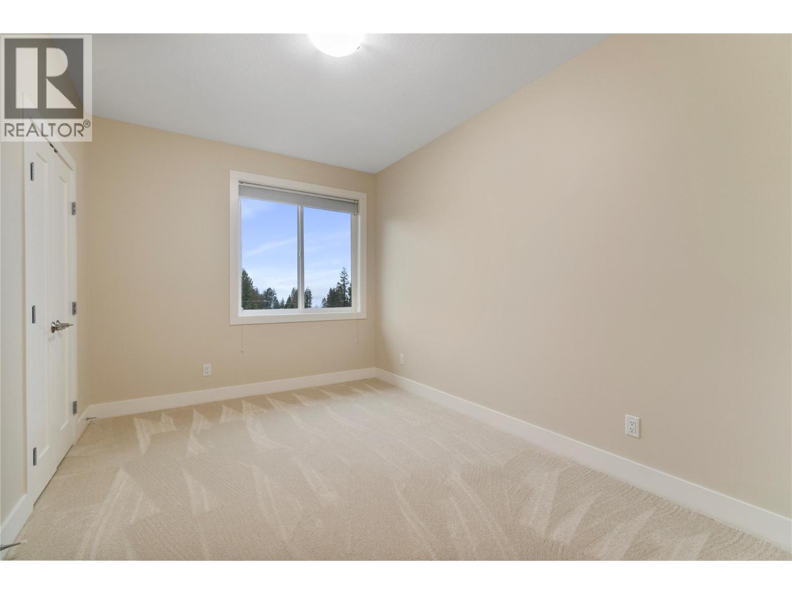 2251 14 Avenue SE - 33