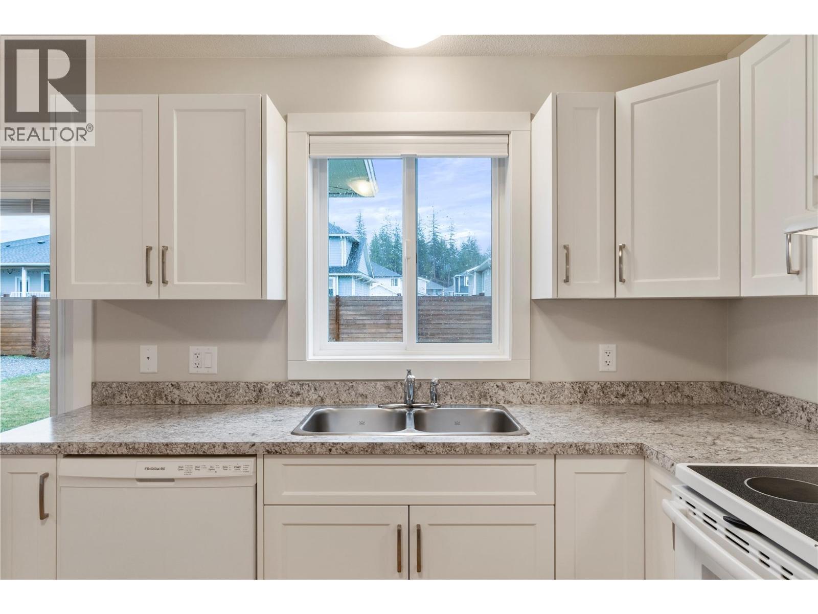 2251 14 Avenue SE - 60