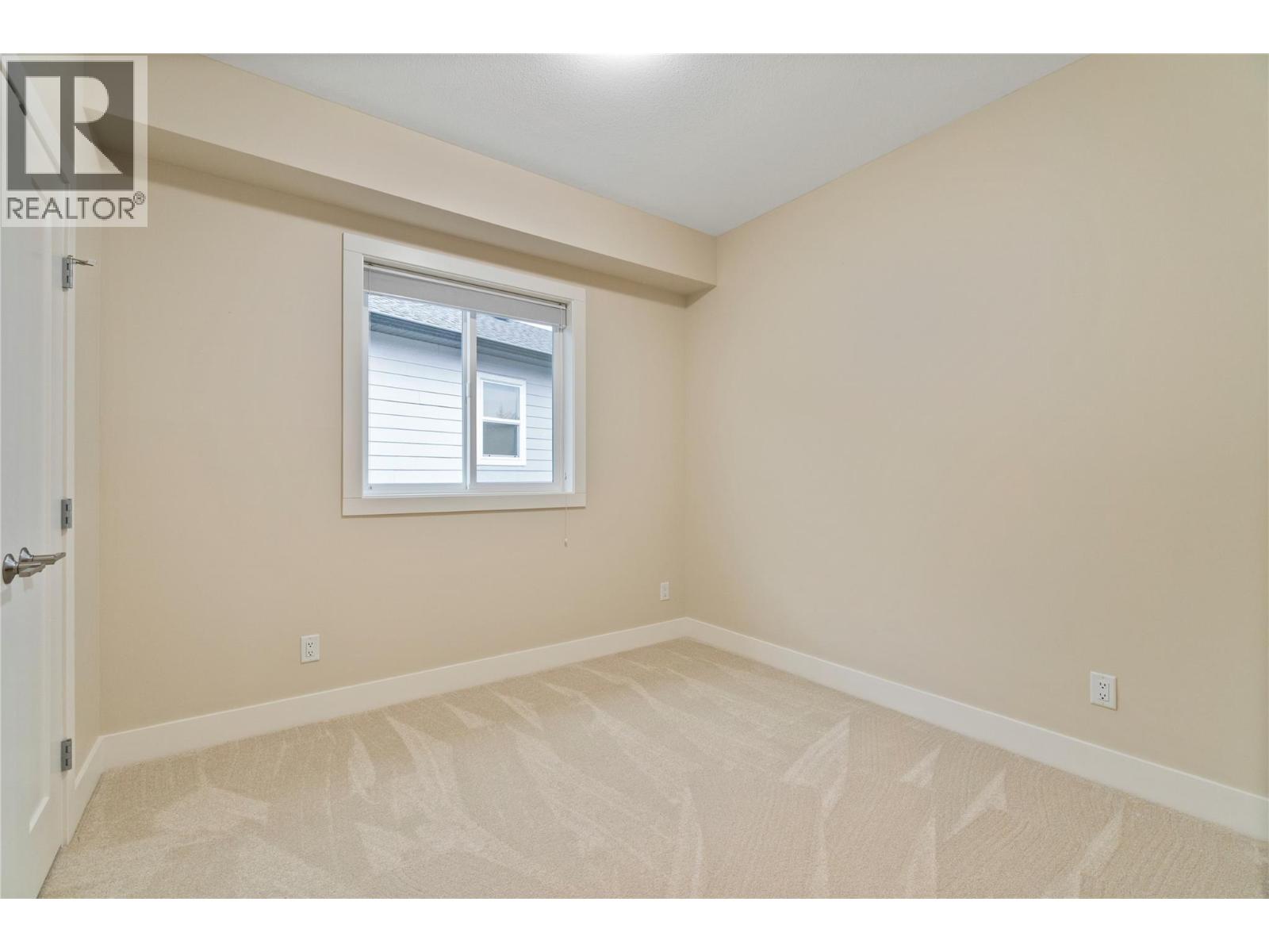 2251 14 Avenue SE - 35