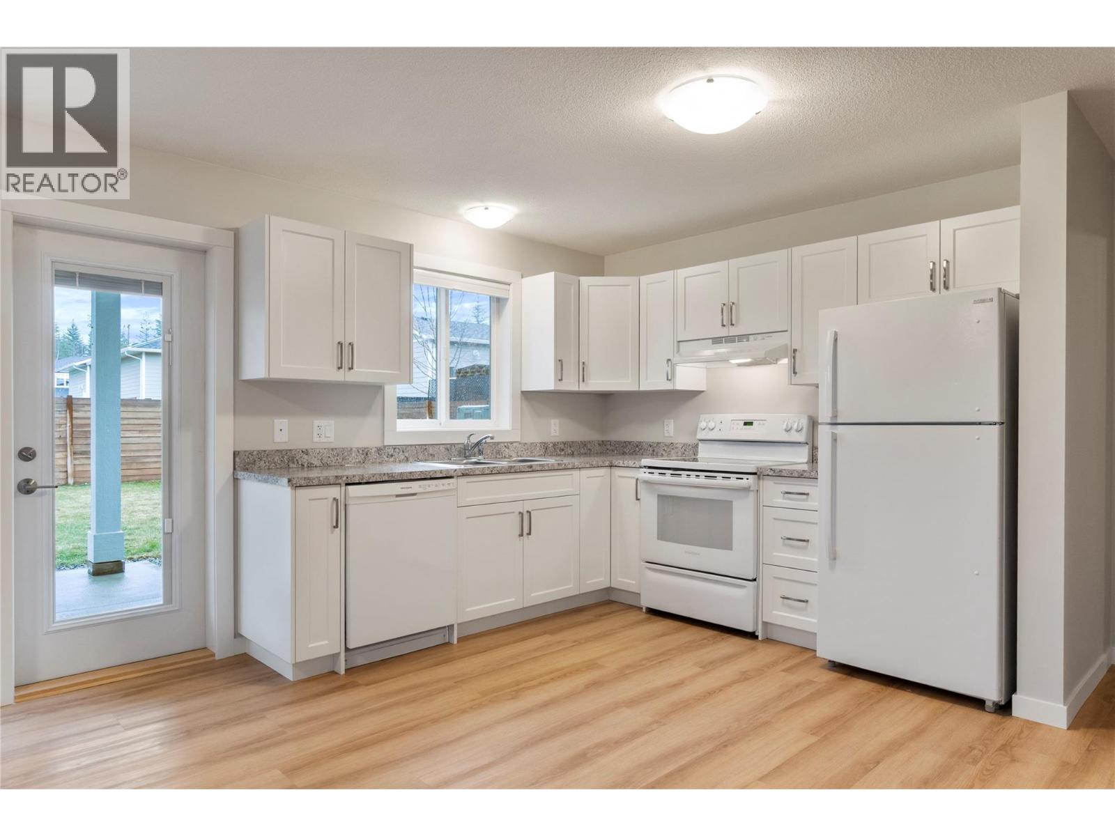 2251 14 Avenue SE - 58