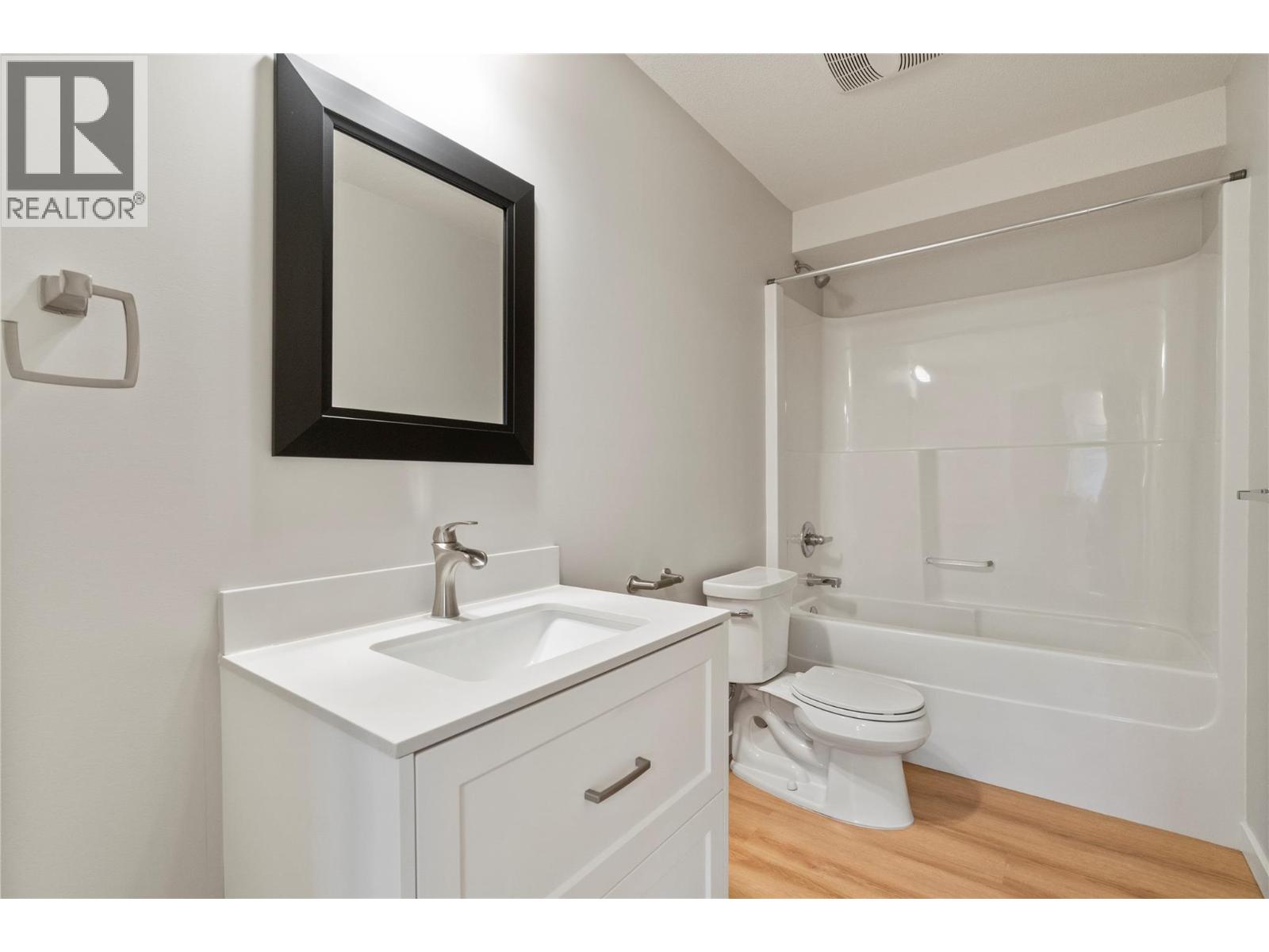 2251 14 Avenue SE - 65