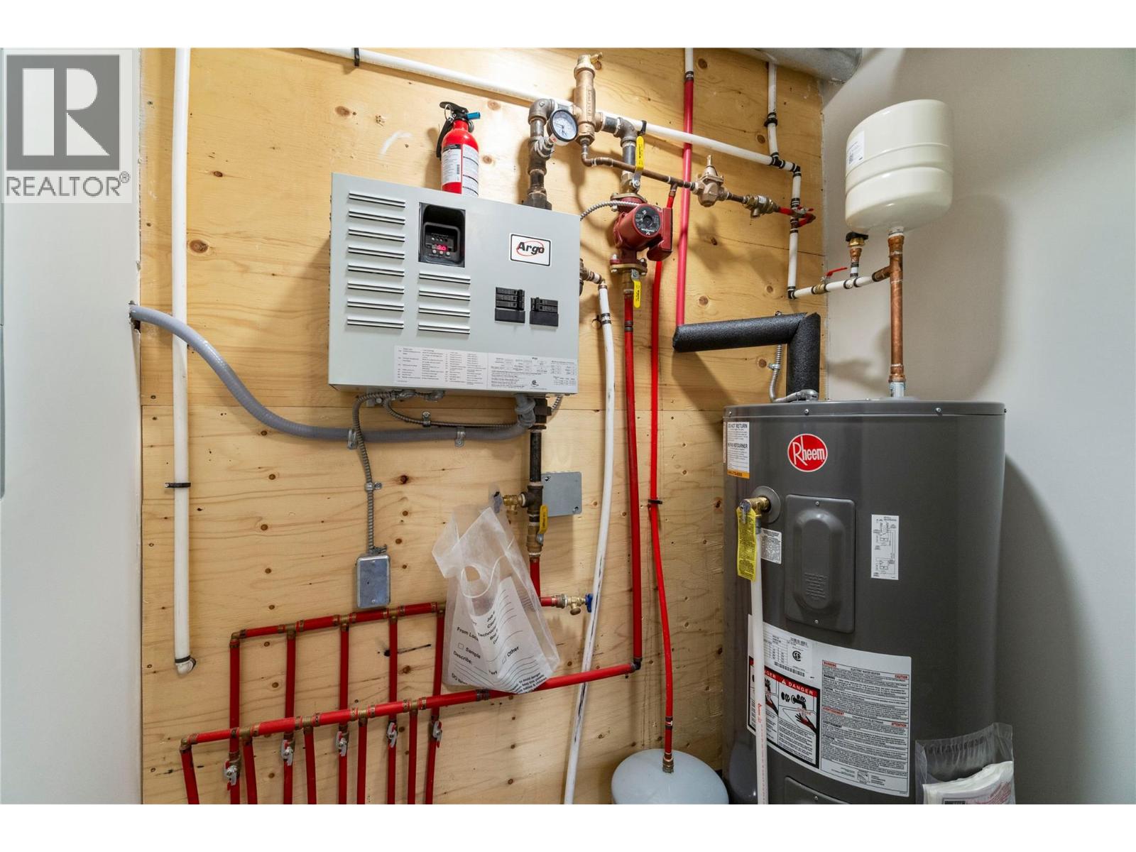 2251 14 Avenue SE - 64