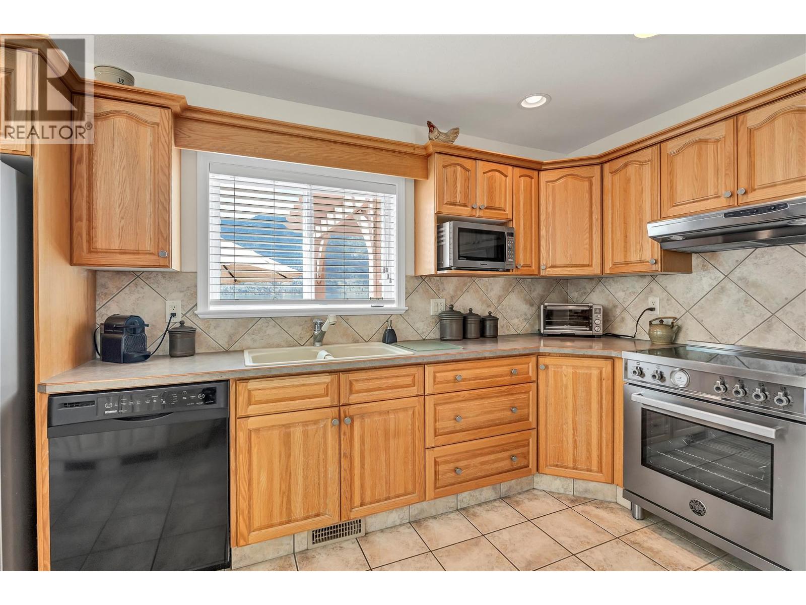  4597 Lakeside Road, Penticton