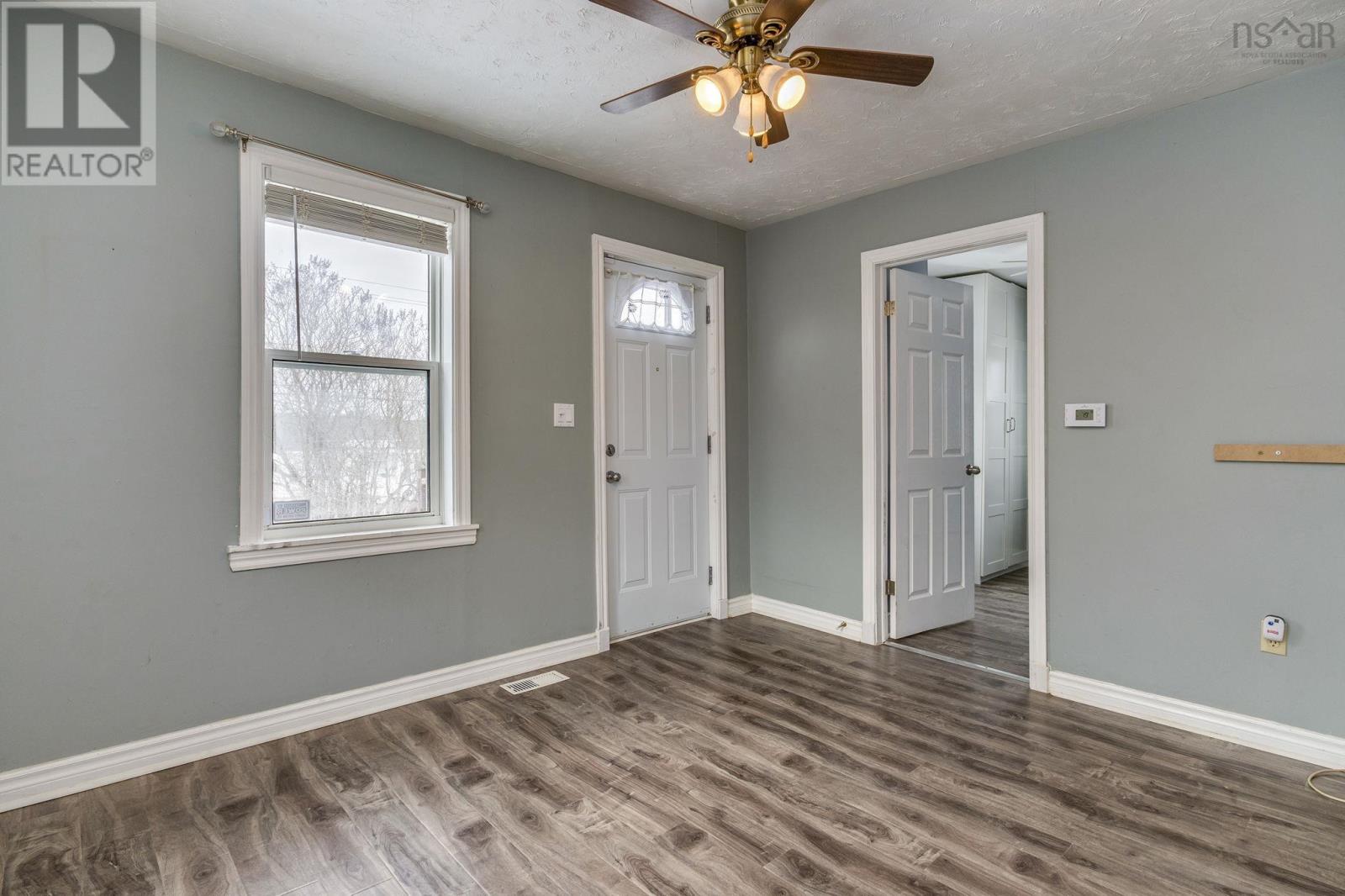 1034 Highway 277 — photo 15