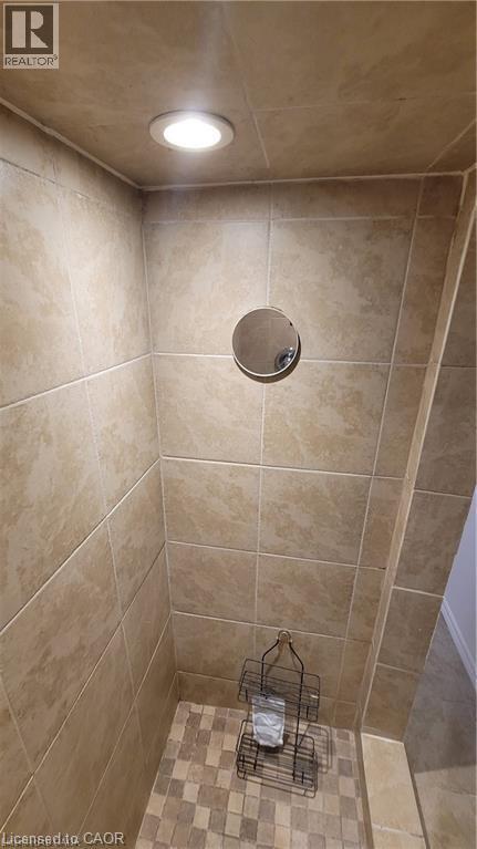 20 QUEENSDALE Avenue W Unit# Bsmt, Hamilton, Ontario, L9C1B5 — Photo 10