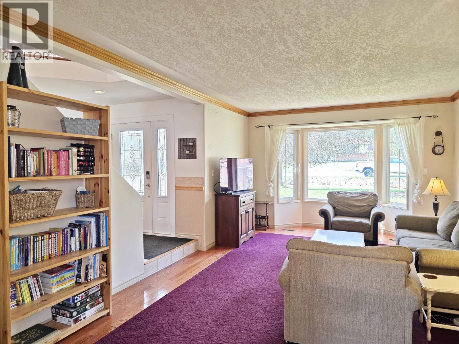 3039 BELCARRA ROAD - 23