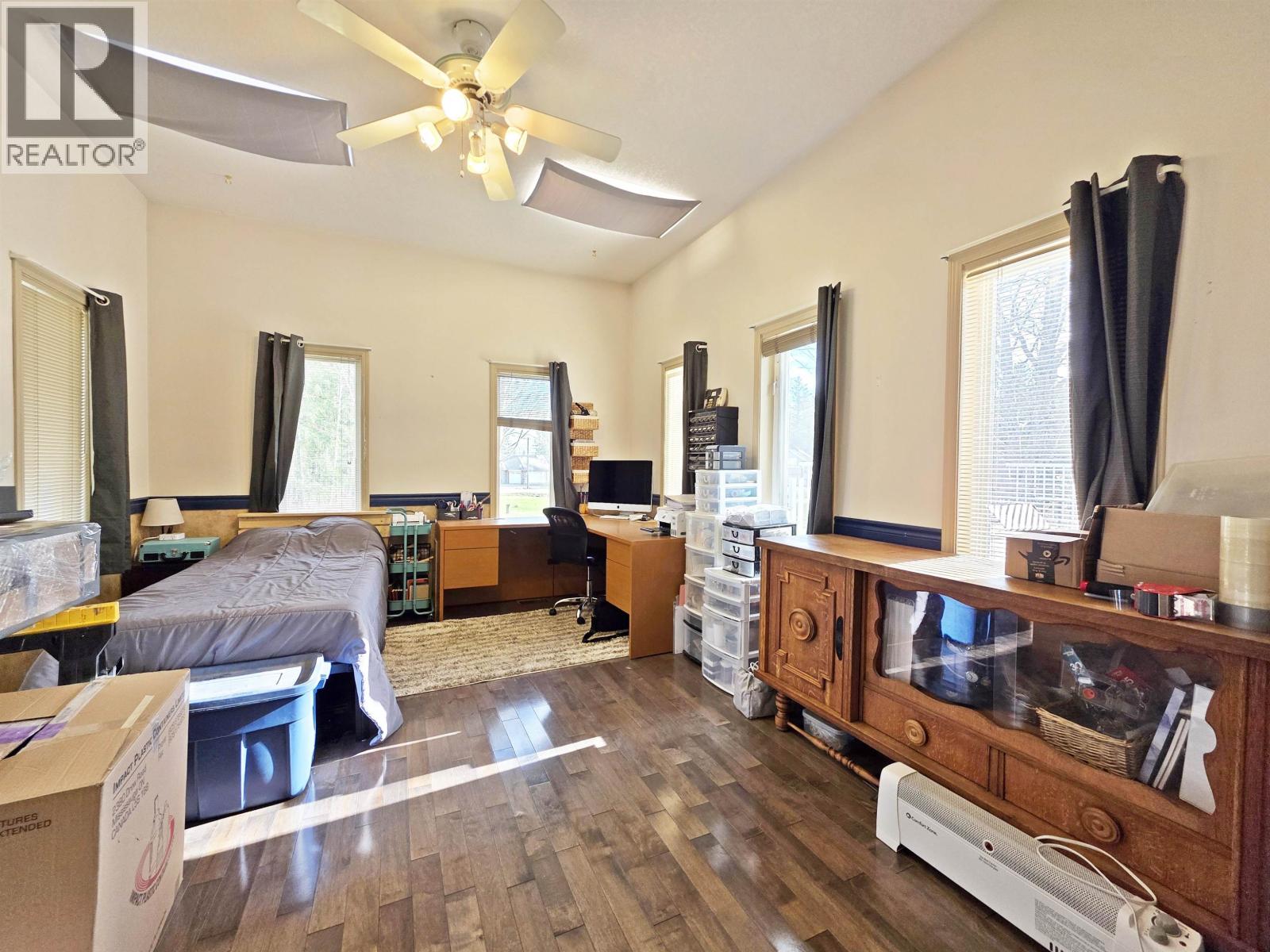 3039 BELCARRA ROAD - 25