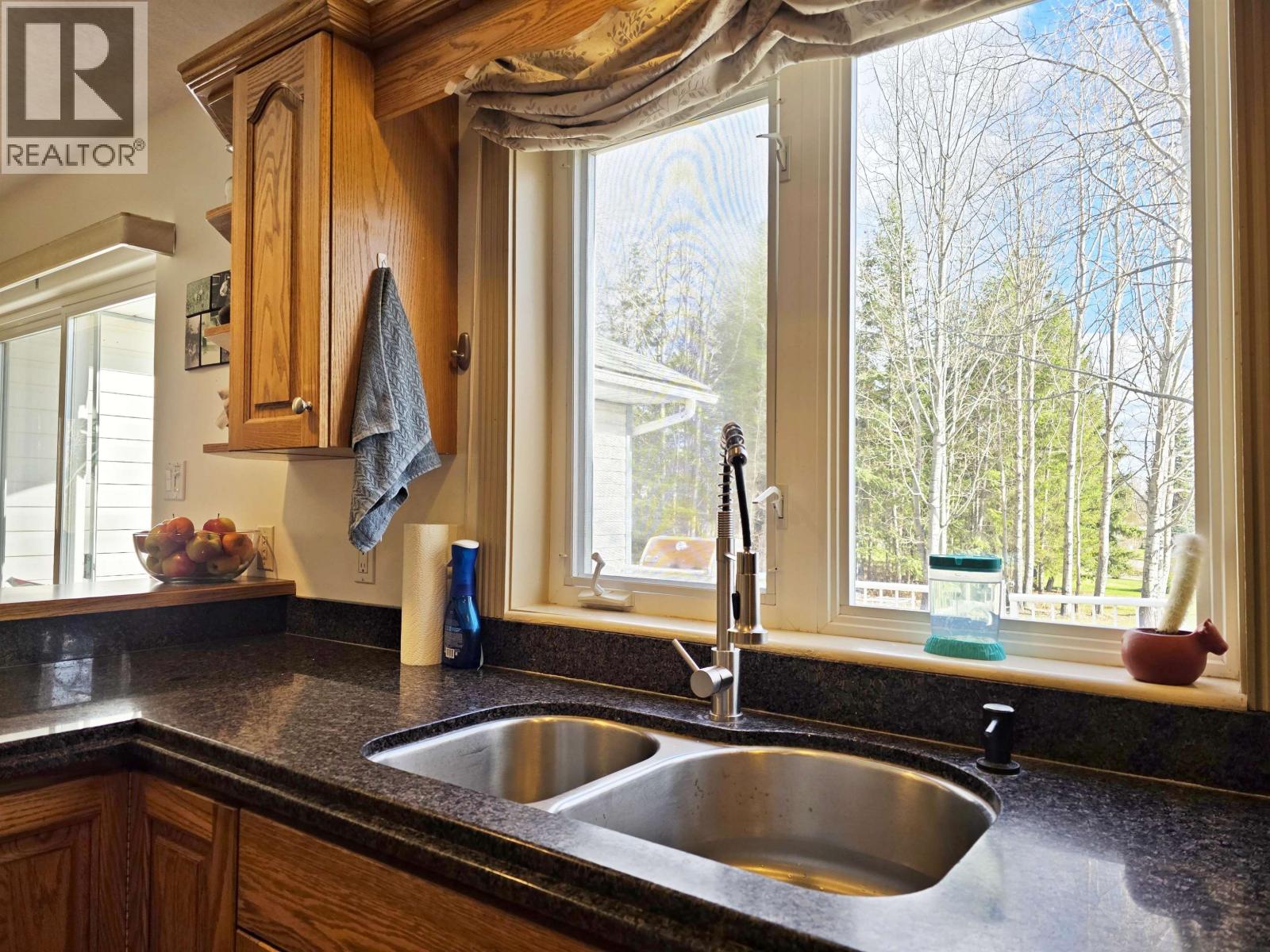 3039 BELCARRA ROAD - 18