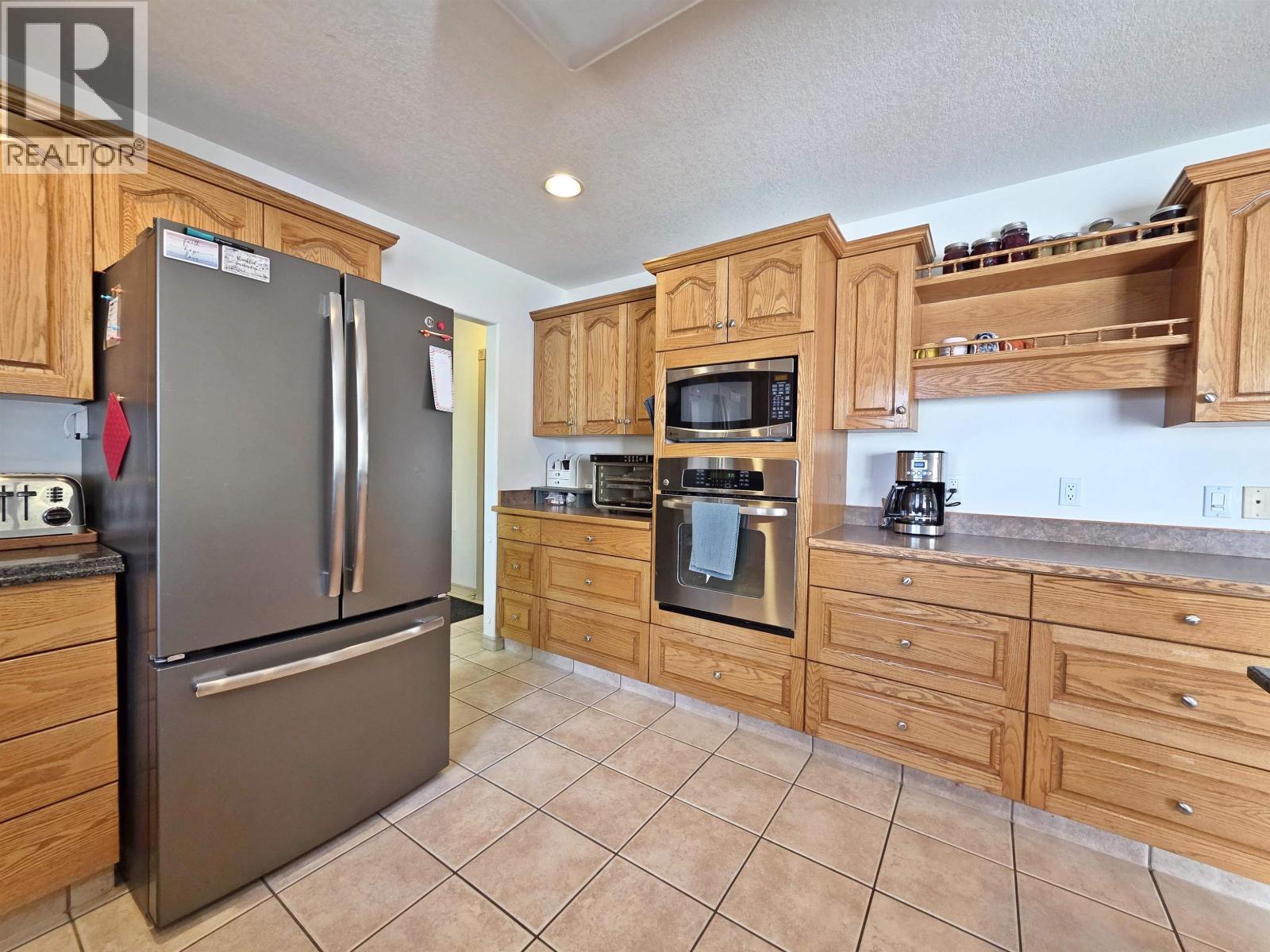 3039 BELCARRA ROAD - 19