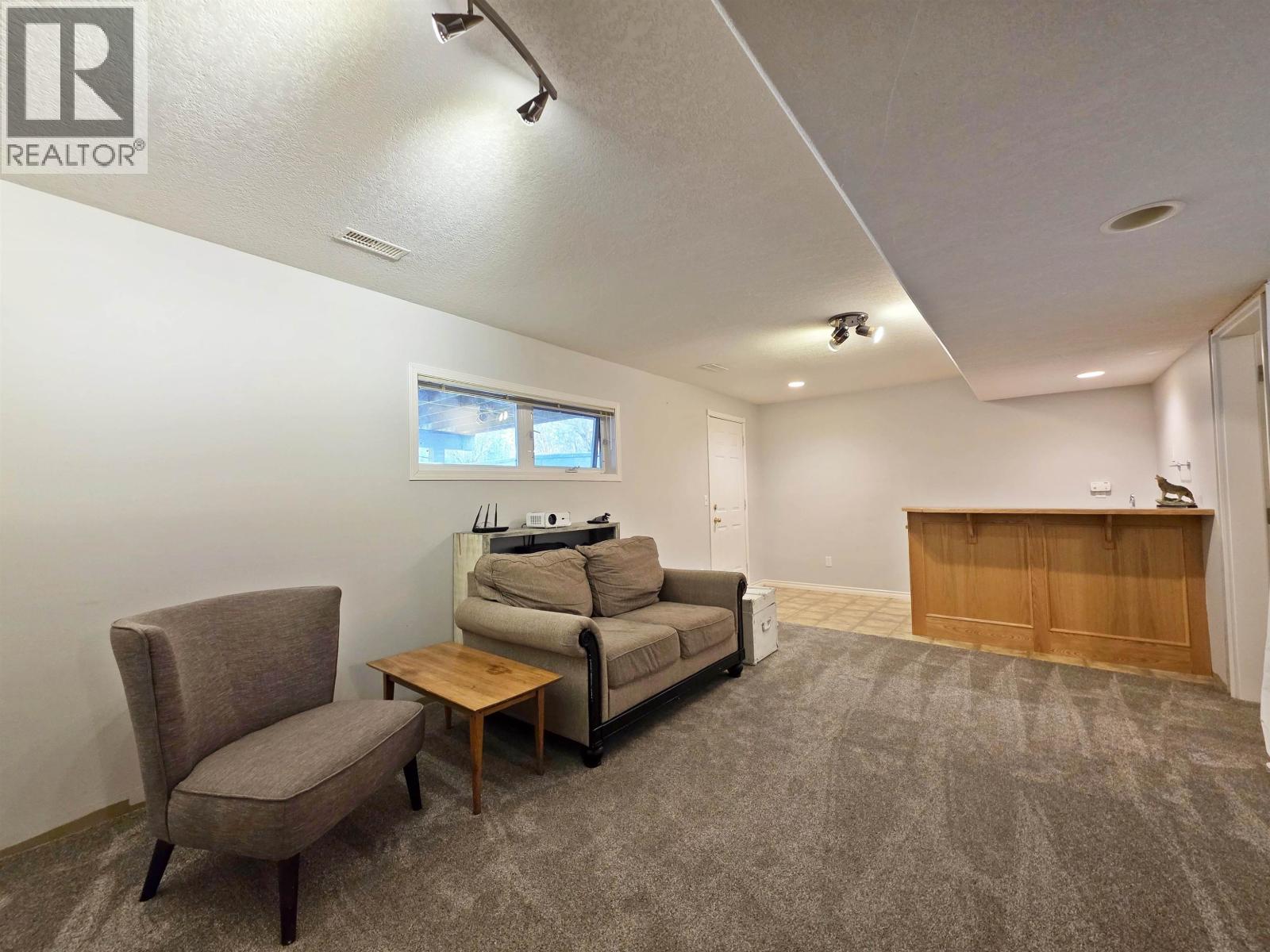 3039 BELCARRA ROAD - 37