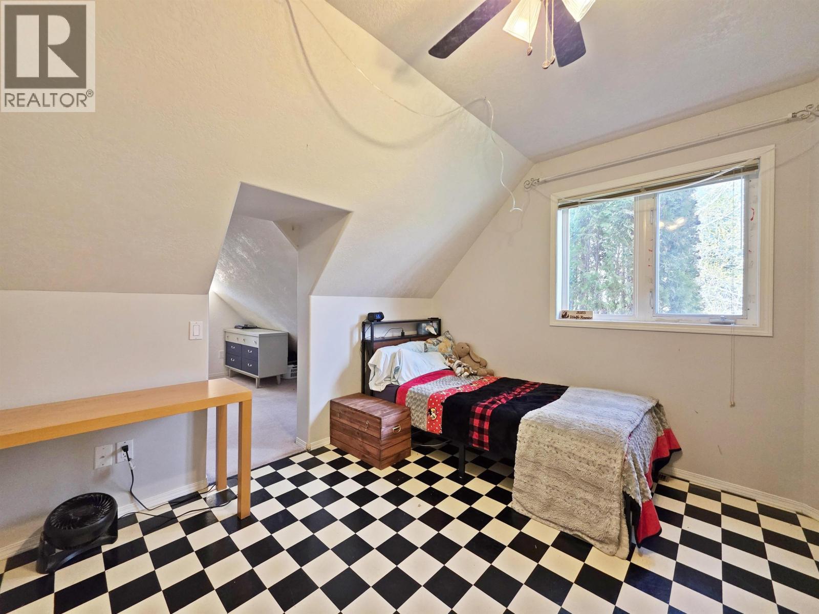 3039 BELCARRA ROAD - 31