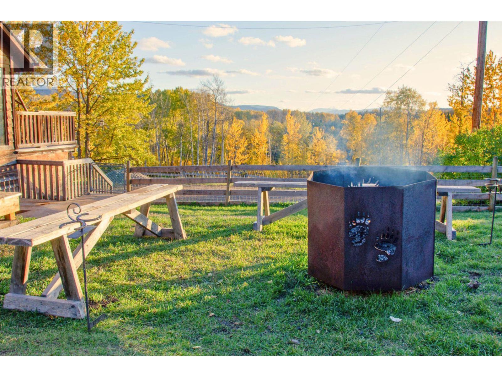 14322 JARMAN Road, Topley