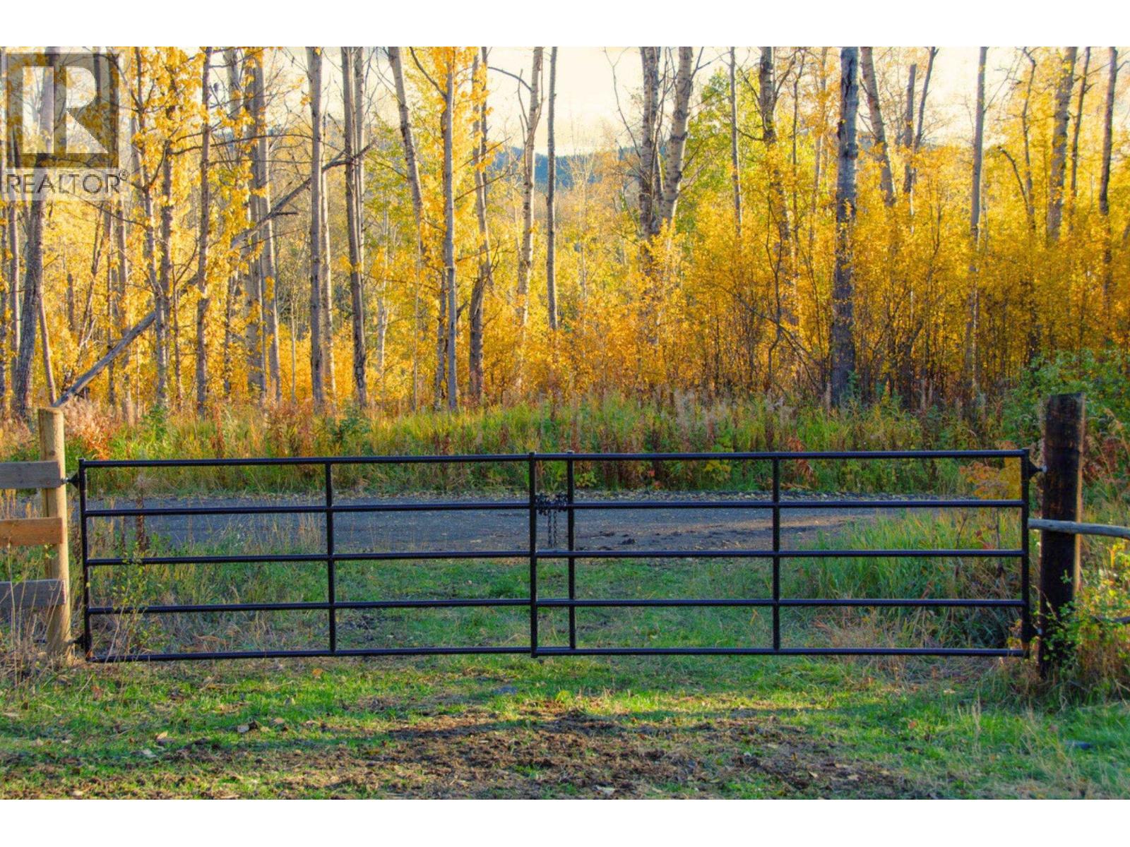 14322 JARMAN Road, Topley