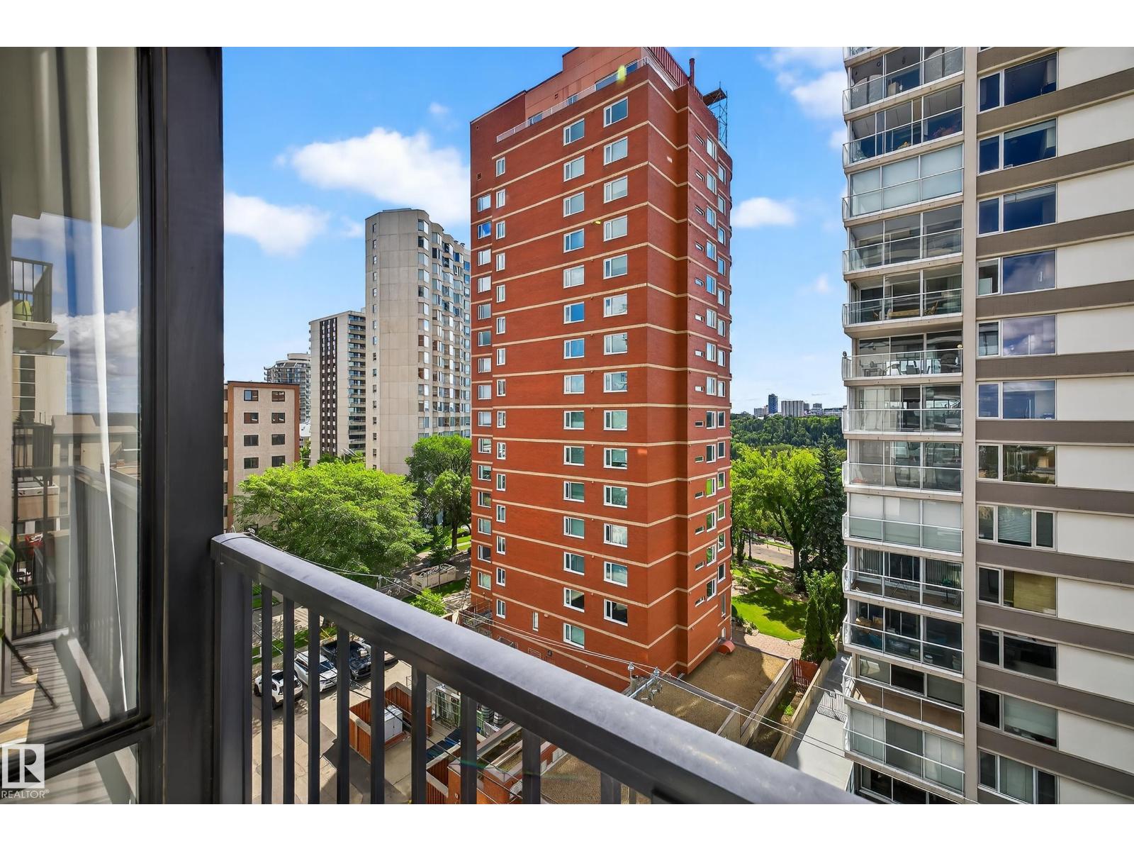 701 10028 119 ST NW, Edmonton