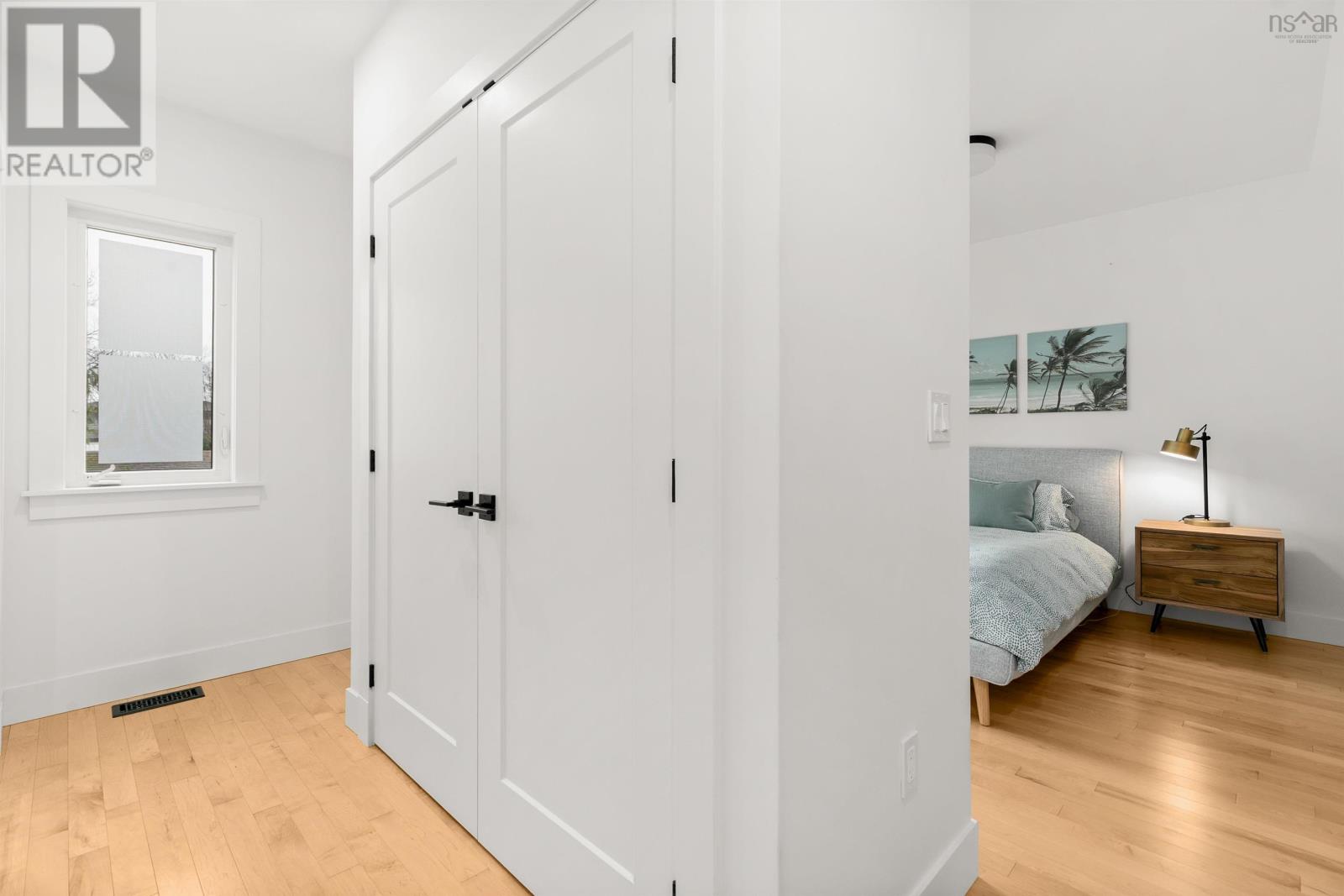 Property 27 of 40 of 3320 Agricola Street