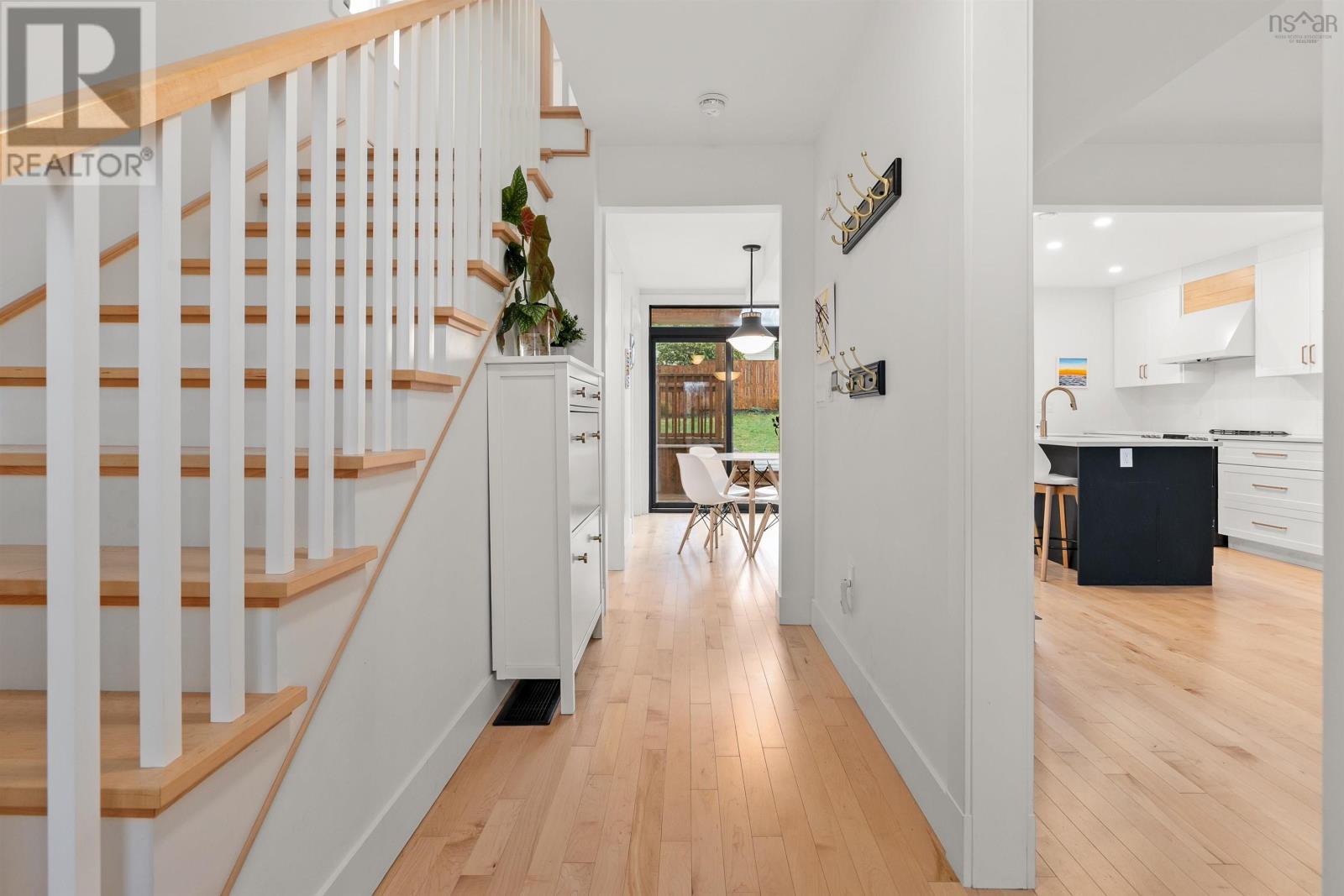 Property 7 of 40 of 3320 Agricola Street