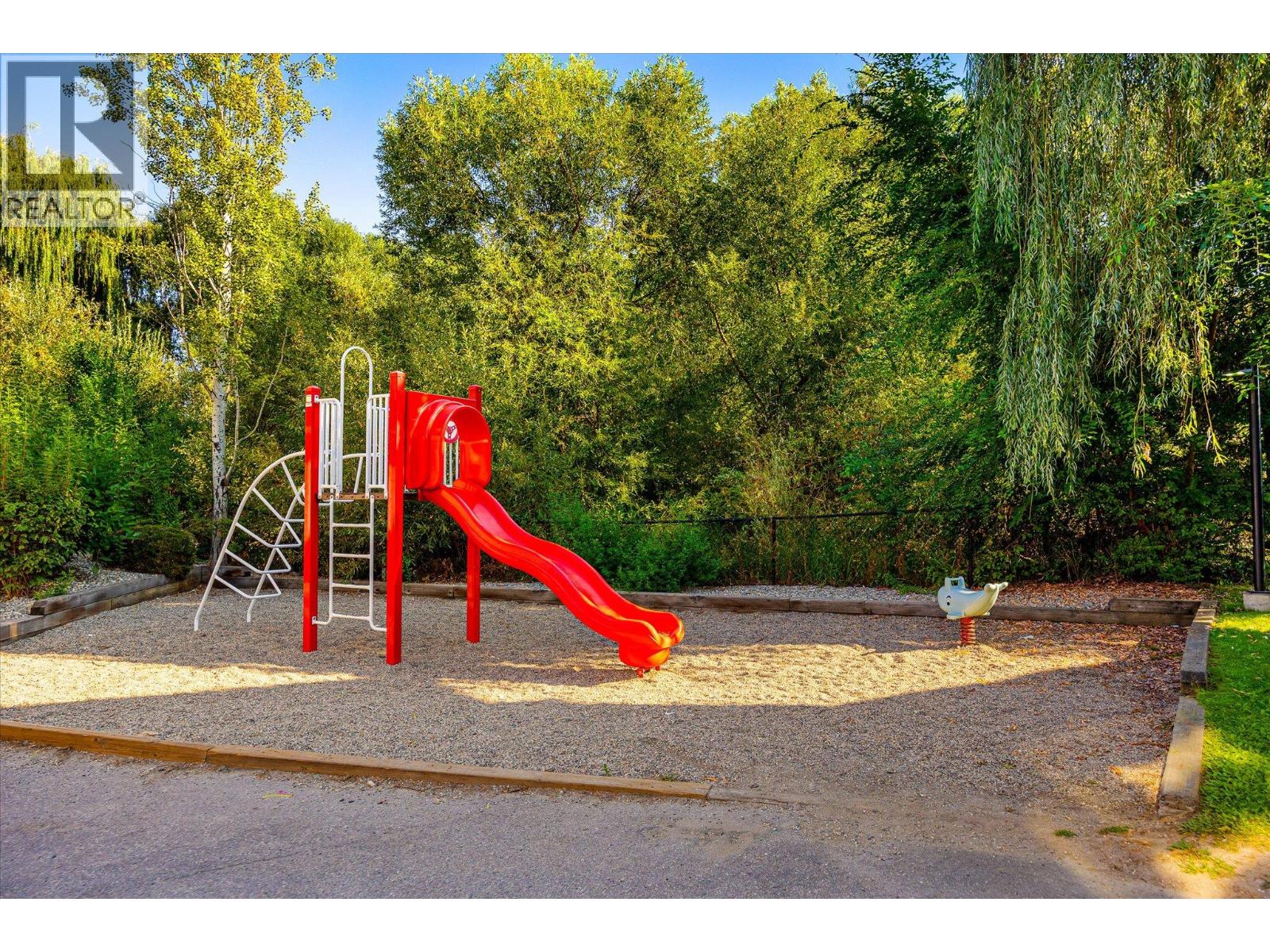 #104 1355 Findlay Road - 28