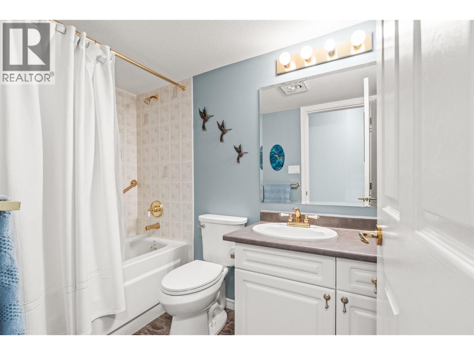 3300 Centennial Drive Unit# 308, Vernon