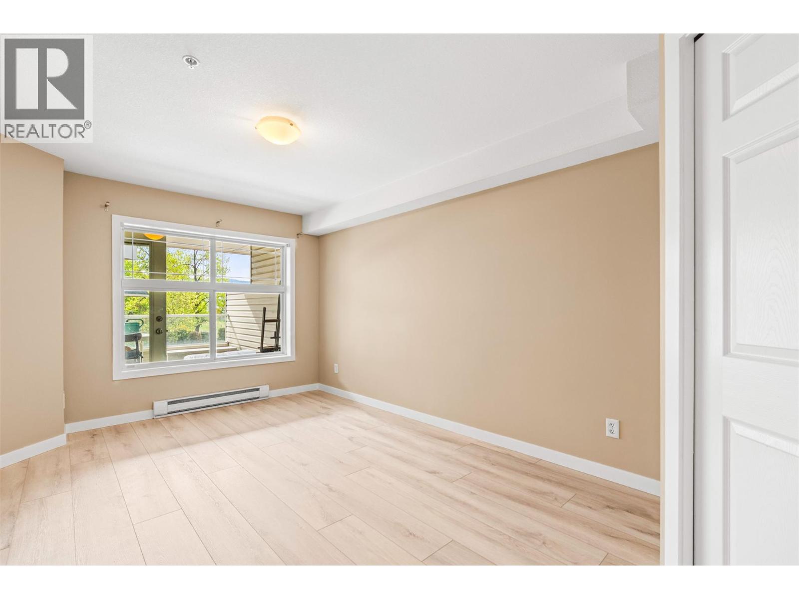 515 Houghton Road Unit# 212, Kelowna