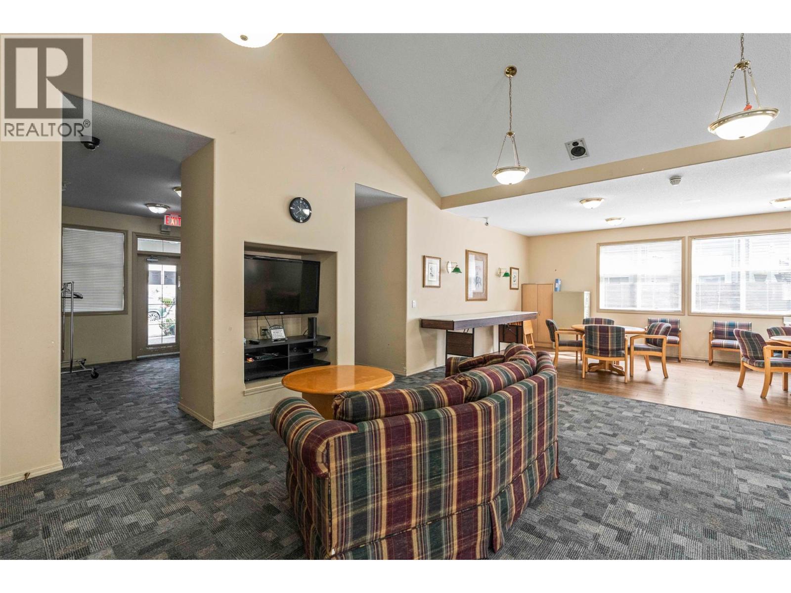 515 Houghton Road Unit# 212, Kelowna