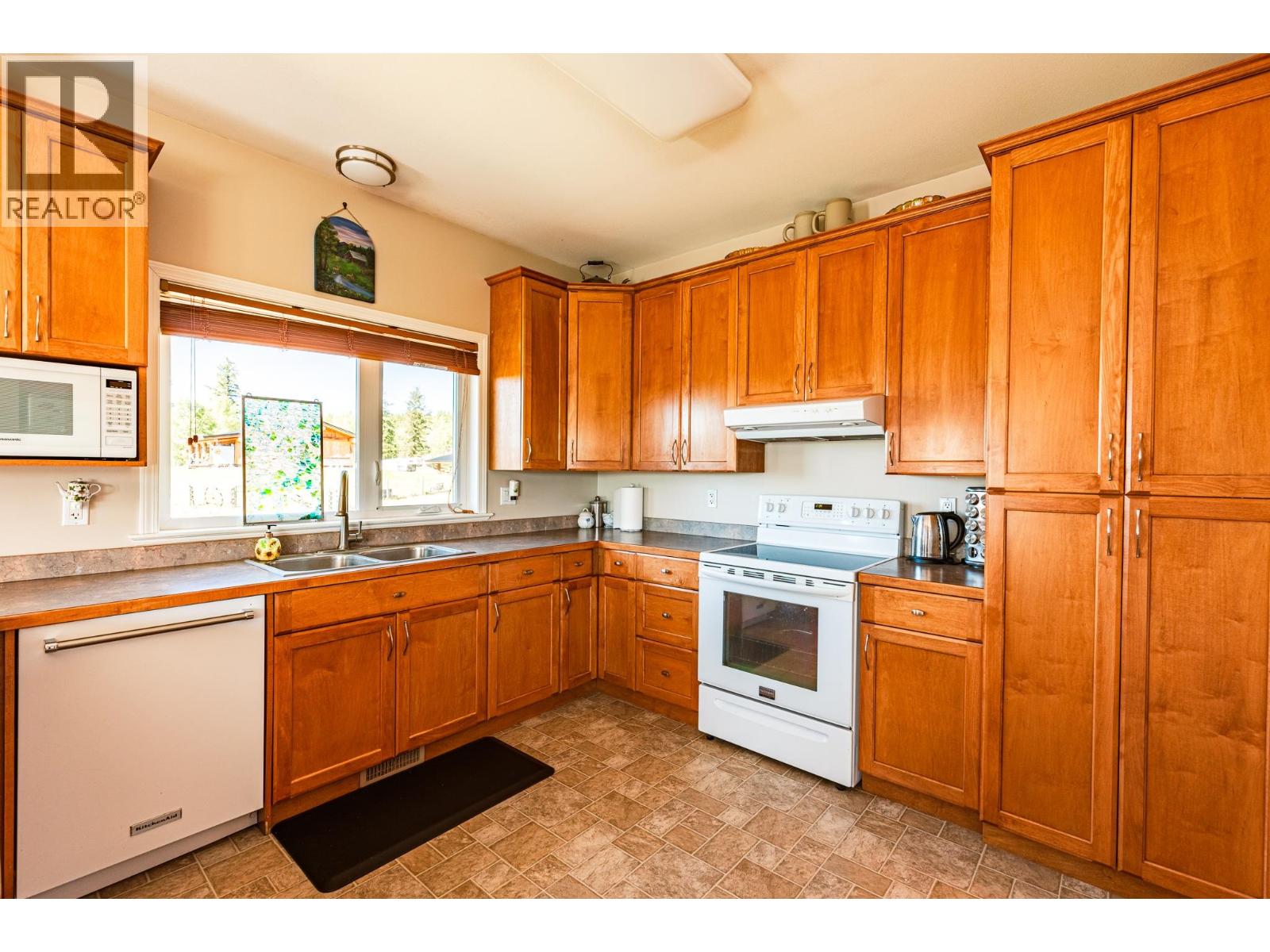 120 VALLEY ROAD, Williams Lake