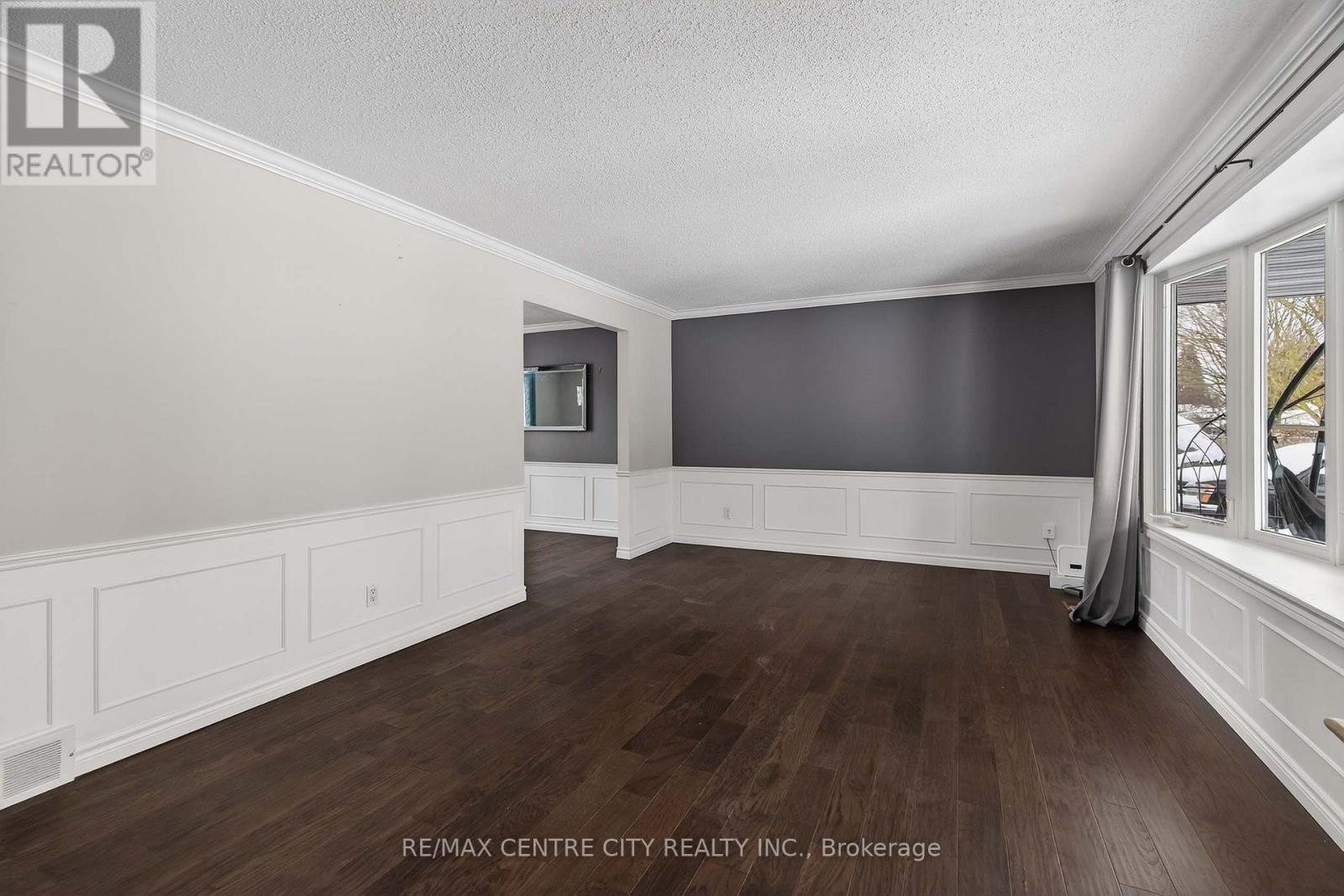 45 CHAUCER ROAD N, London South (South M), Ontario, N6K1V4 — Photo 11