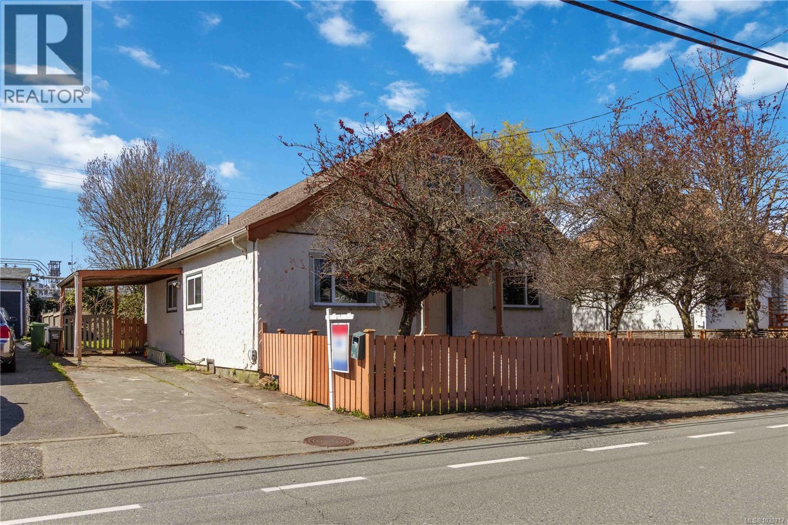  938 Hereward Road, Victoria