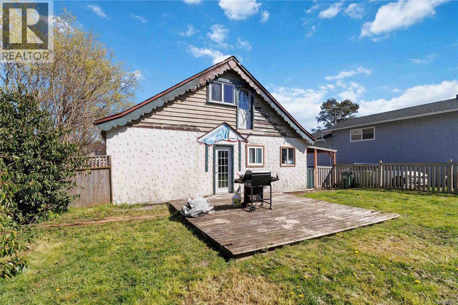 938 Hereward Rd, Victoria
