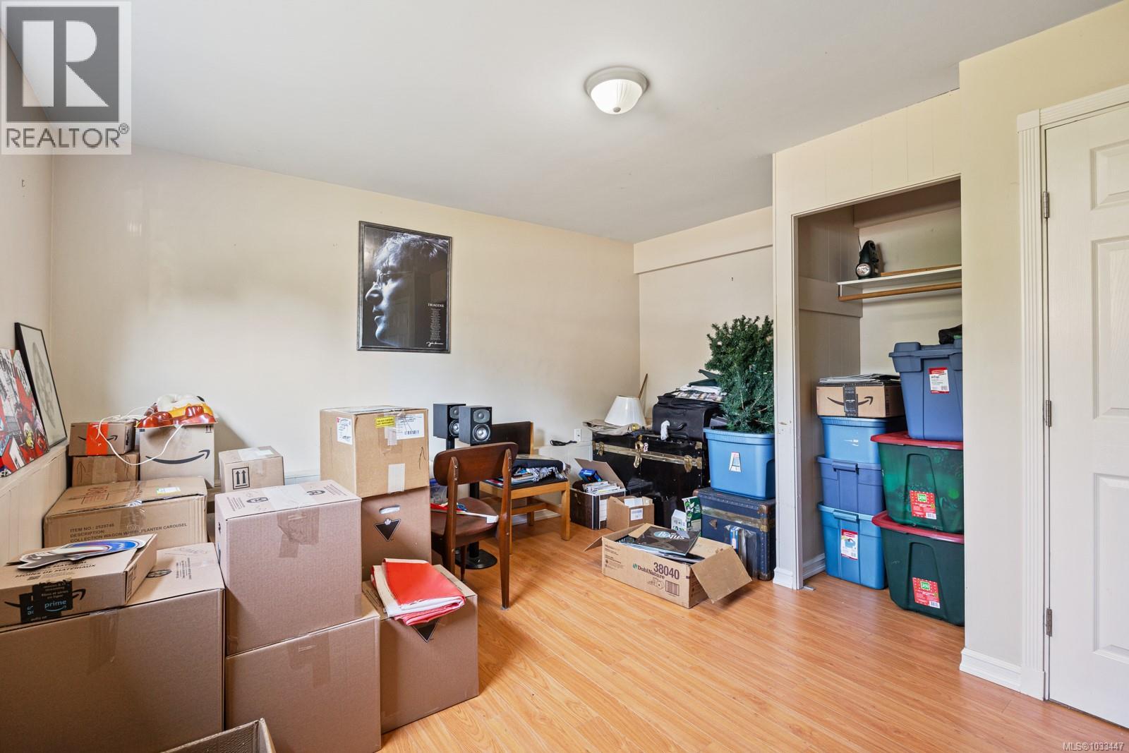 648 22nd St - 14