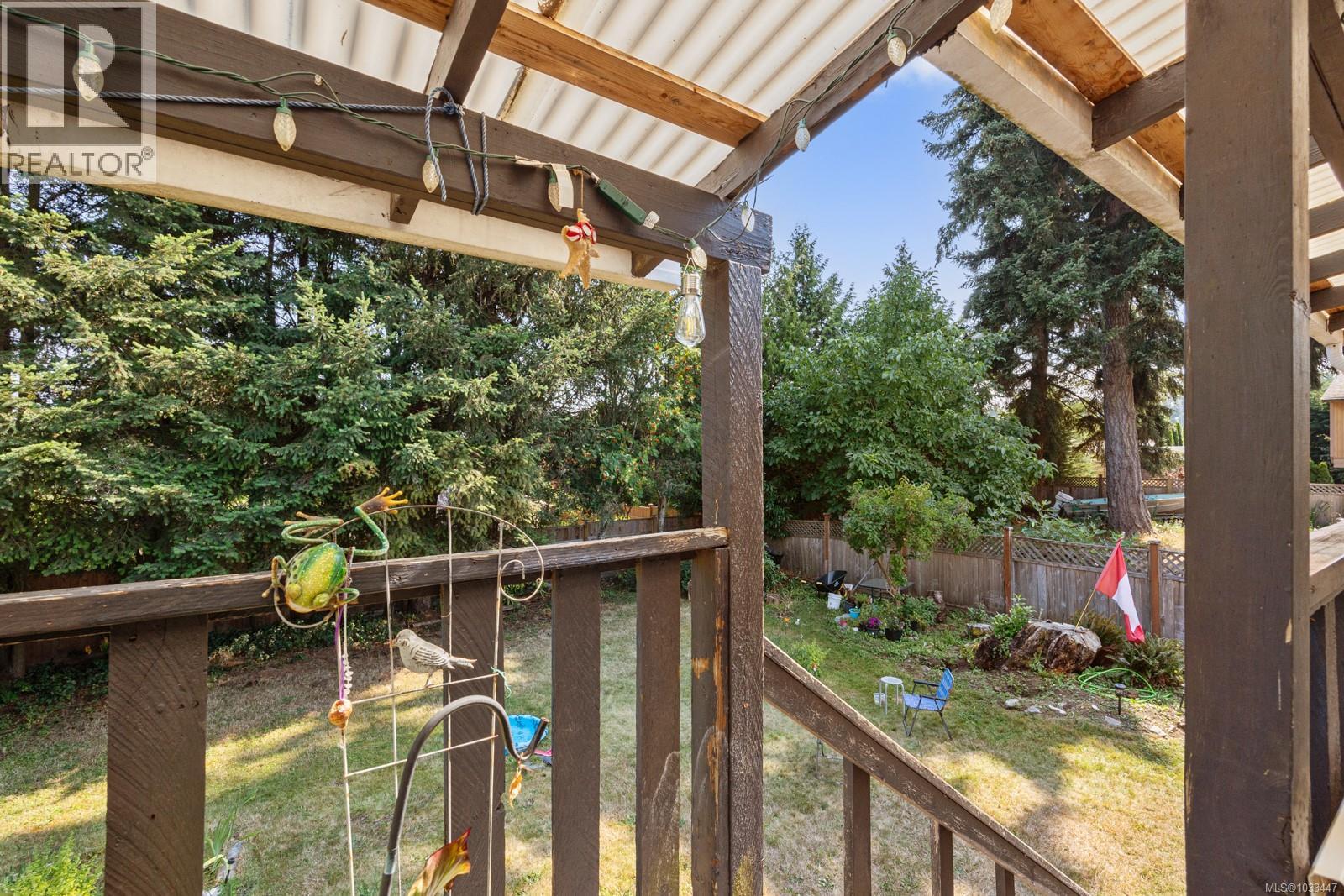 648 22nd St - 21