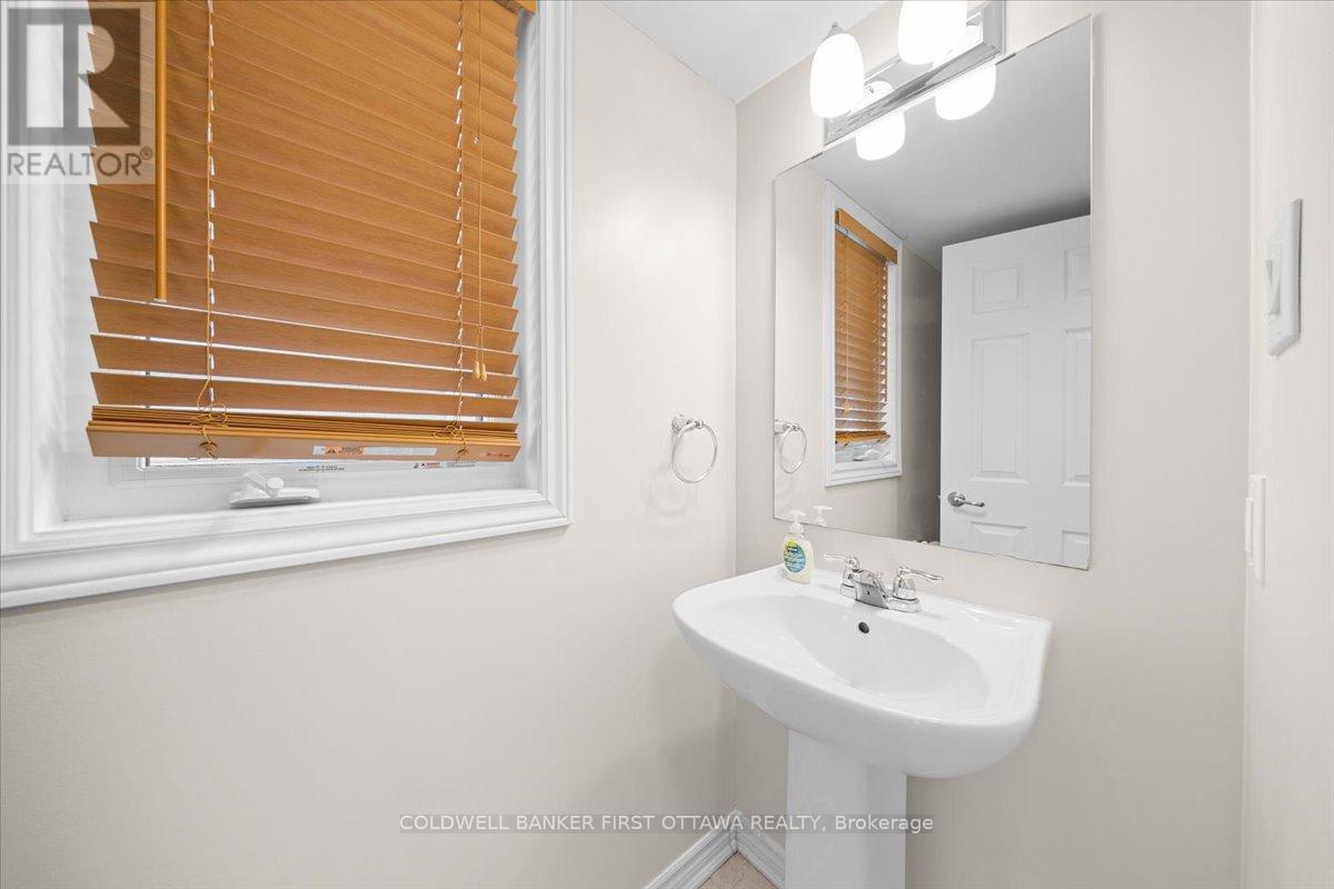 355 SWEETCLOVER WAY - 3