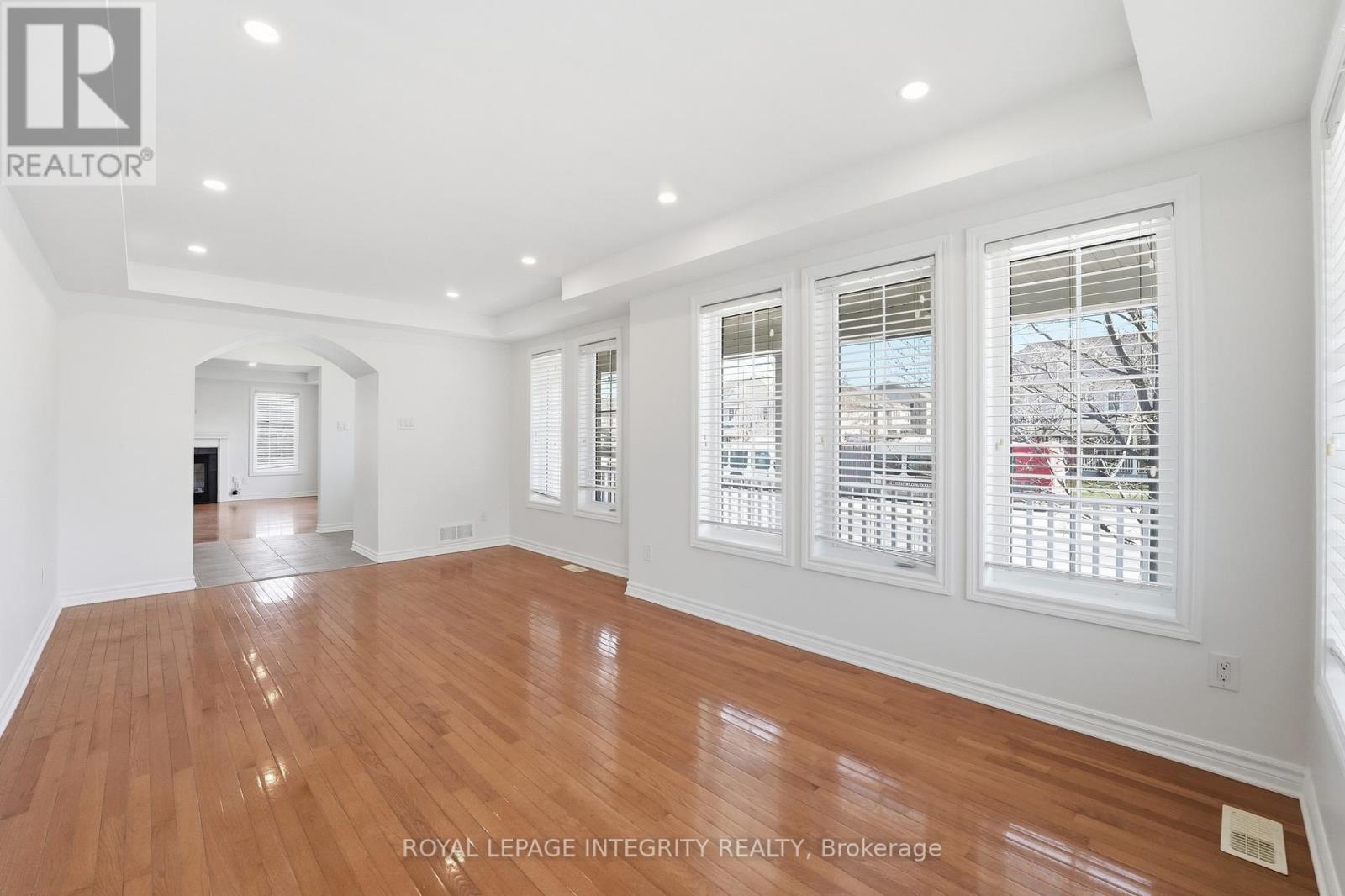 200 BURNABY DRIVE — photo 15