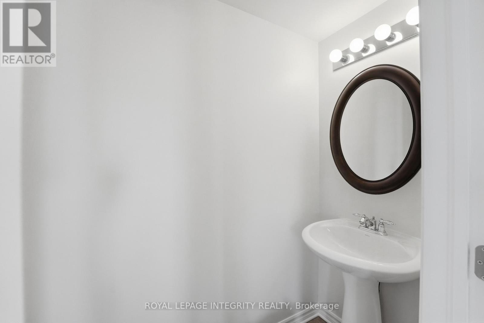 200 BURNABY DRIVE — photo 16